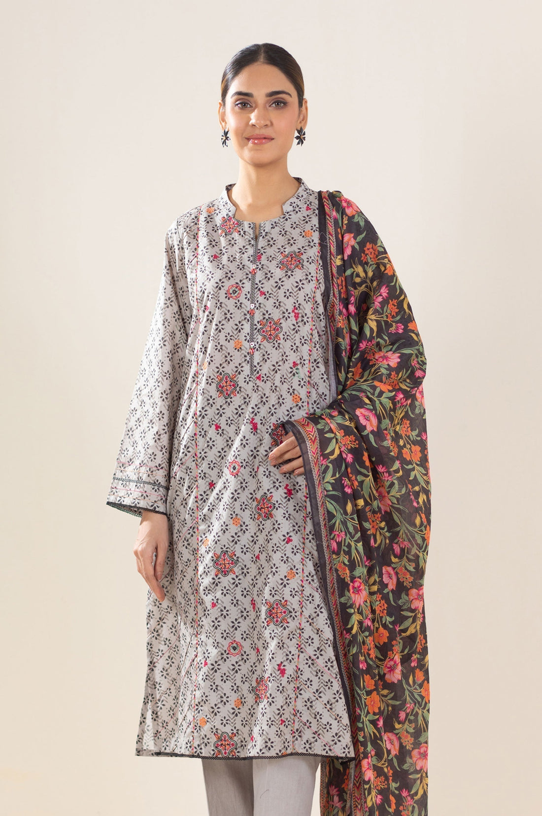 Zeen | Summer Collection 24 | 34218 - House Of Hania