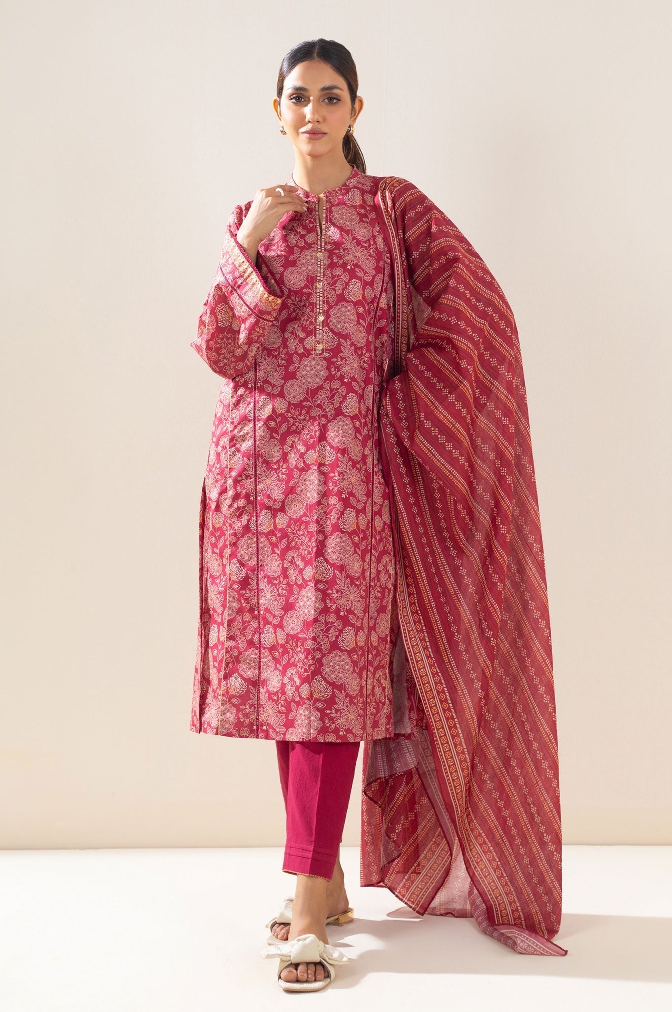 Zeen | Summer Collection 24 | 34232 - House Of Hania