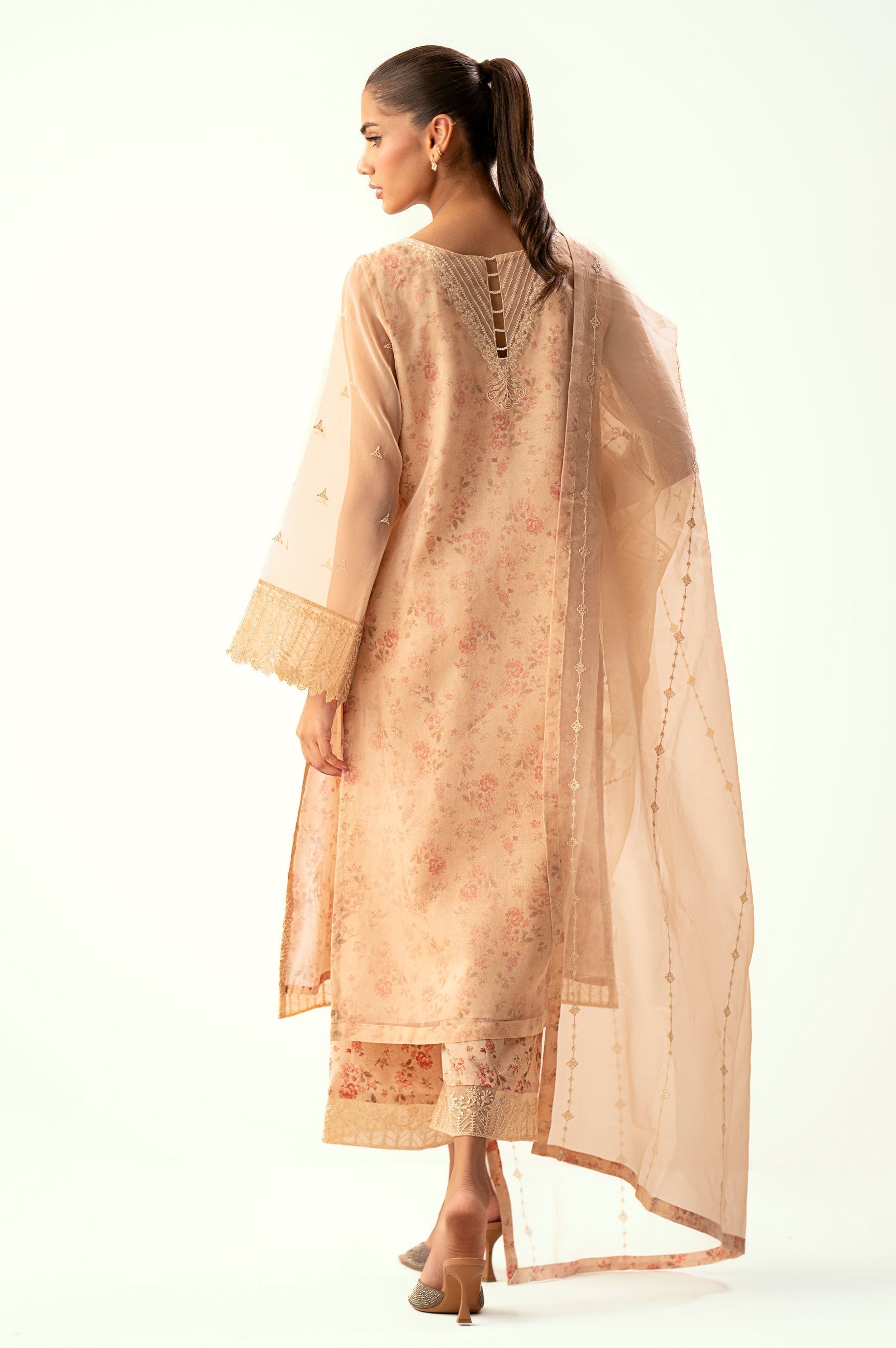 Zeen | Winter Collection | Organza 41 - House Of Hania