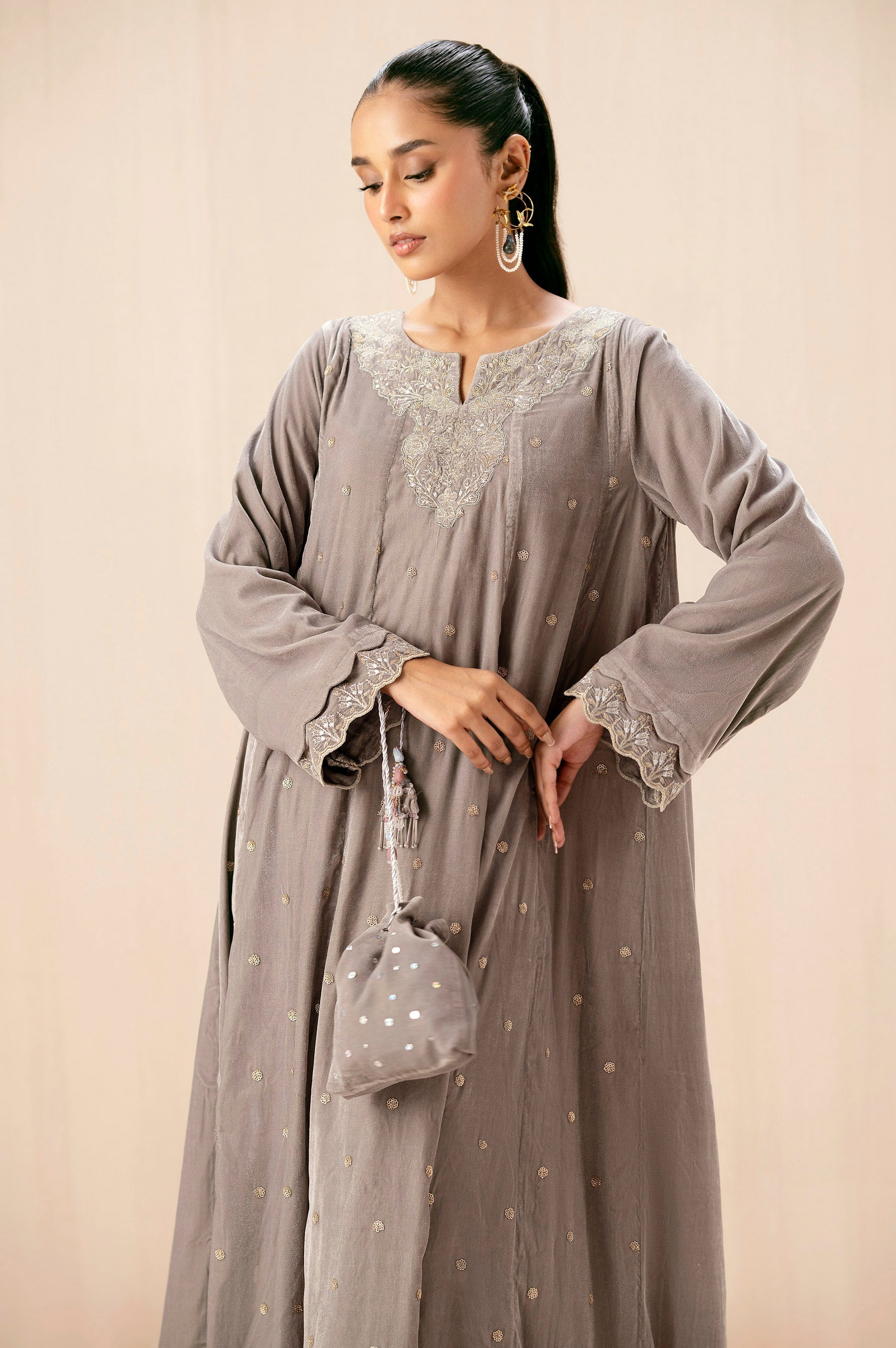 Zeen | Winter Collection | Velvet 09 - House Of Hania