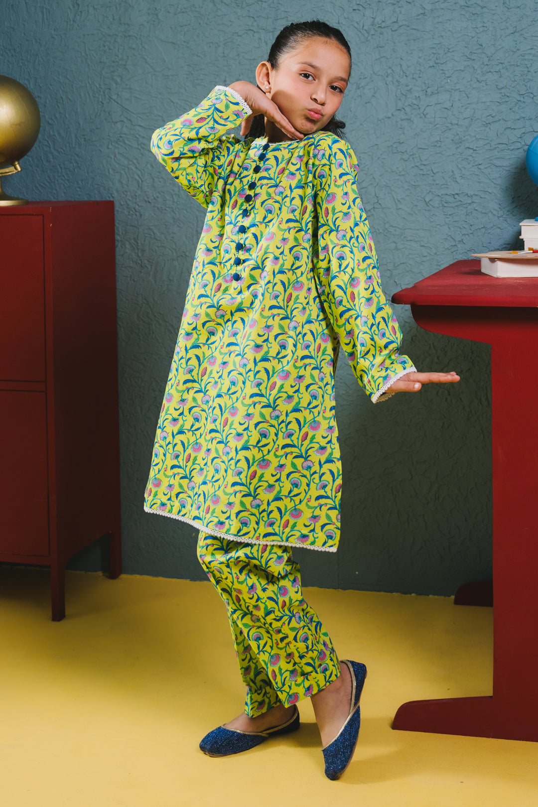 Zellbury Girls | 2 Piece Cambric | Kurta Trouser - 2679 - House Of Hania