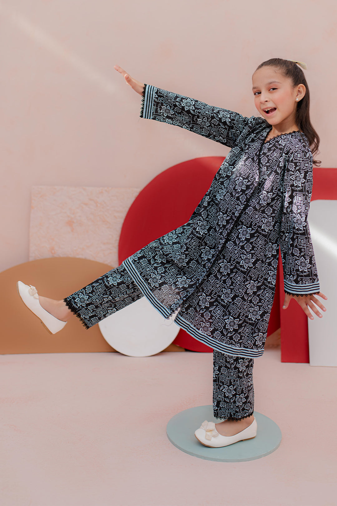 Zellbury Girls | 2 Piece Cambric | Kurta Trouser - 2680 - House Of Hania