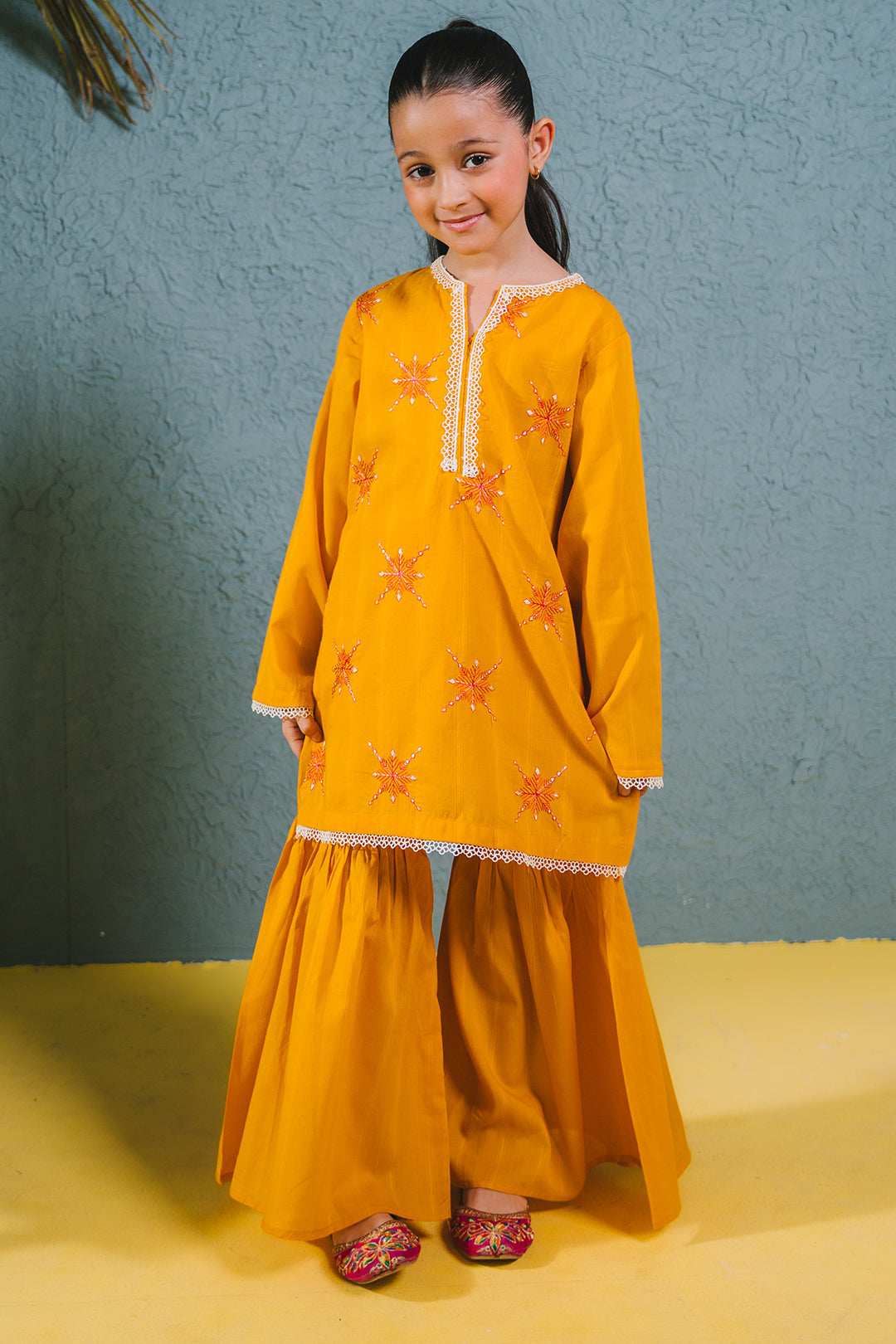 Zellbury Girls | 2 Piece Lawn | Embroidered Kurta Trouser - 2465 - House Of Hania