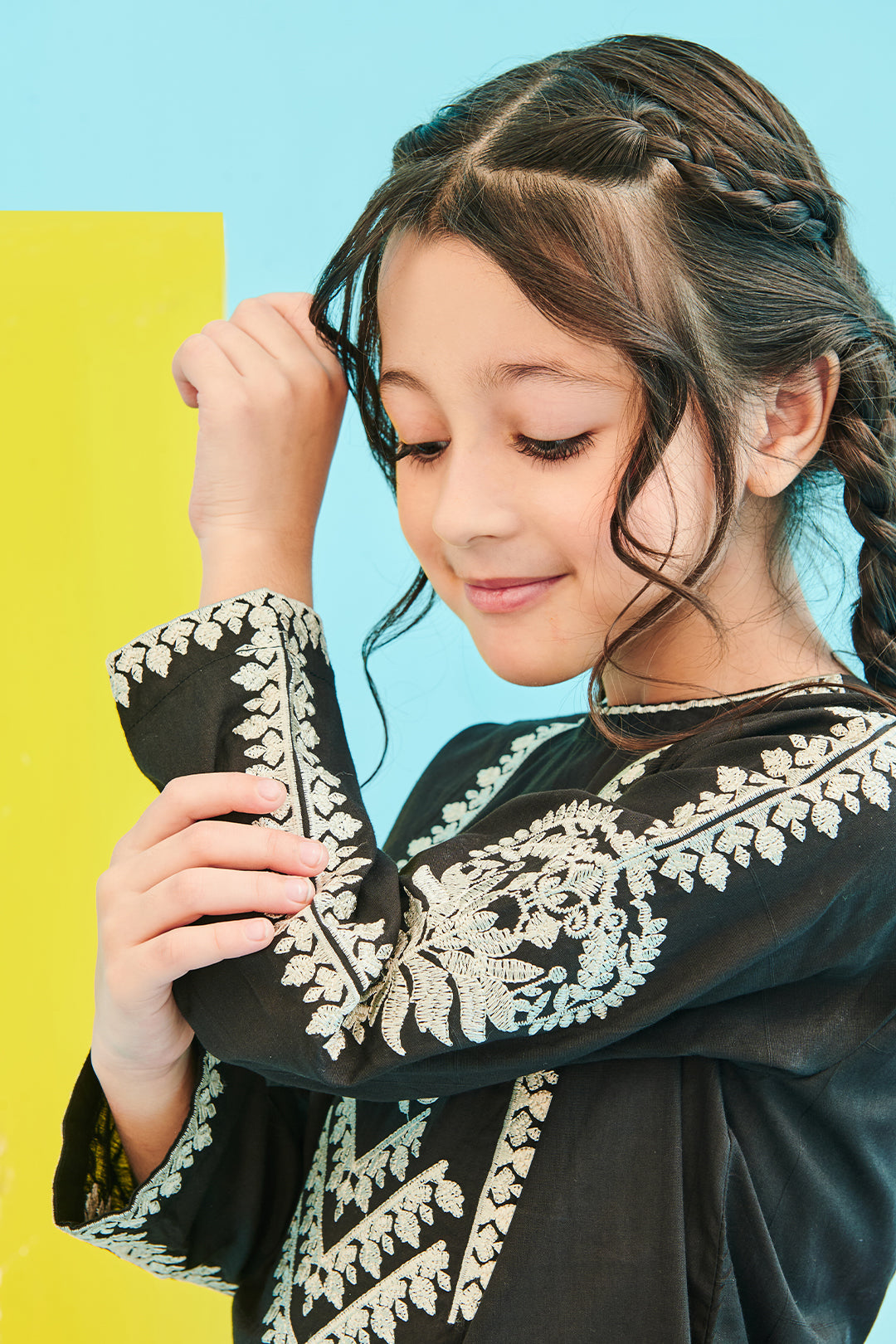 Zellbury Girls | 2 Piece Lawn | Embroidered Kurta Trouser - 2466 - House Of Hania