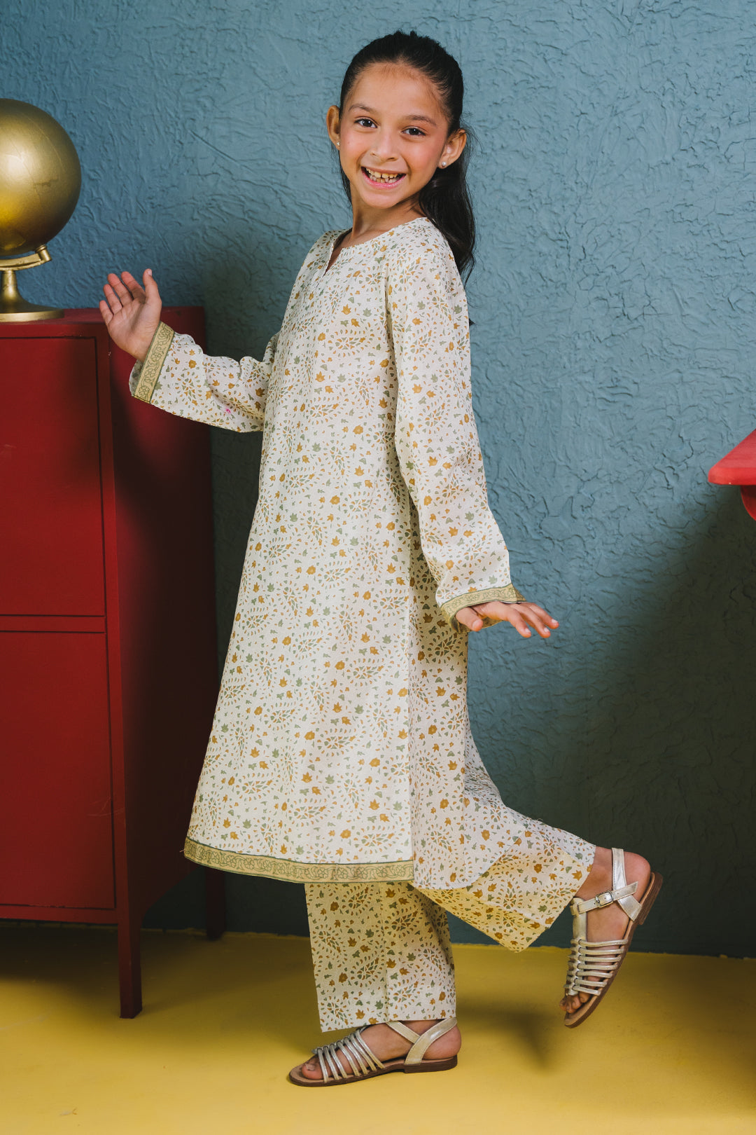 Zellbury Girls | 2 Piece Lawn | Kurta Trouser - 2415 - House Of Hania