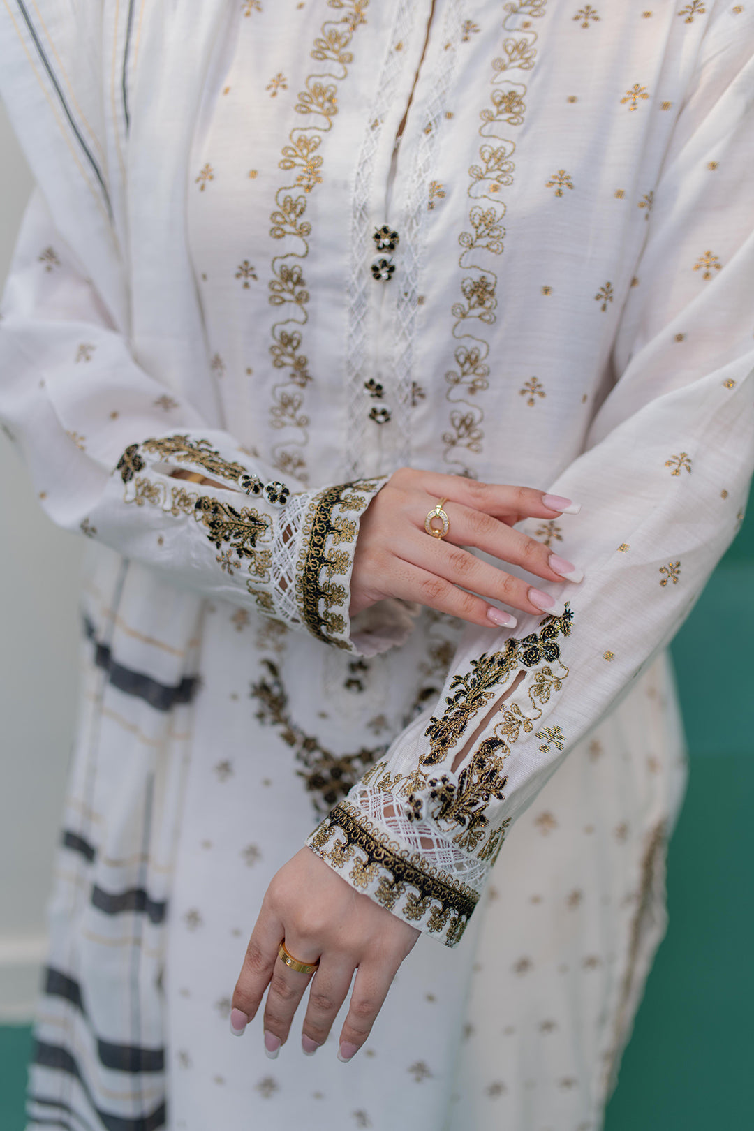 Zellbury | Summer Pret | Embroidered Kurta Dupatta - 1978 - House Of Hania