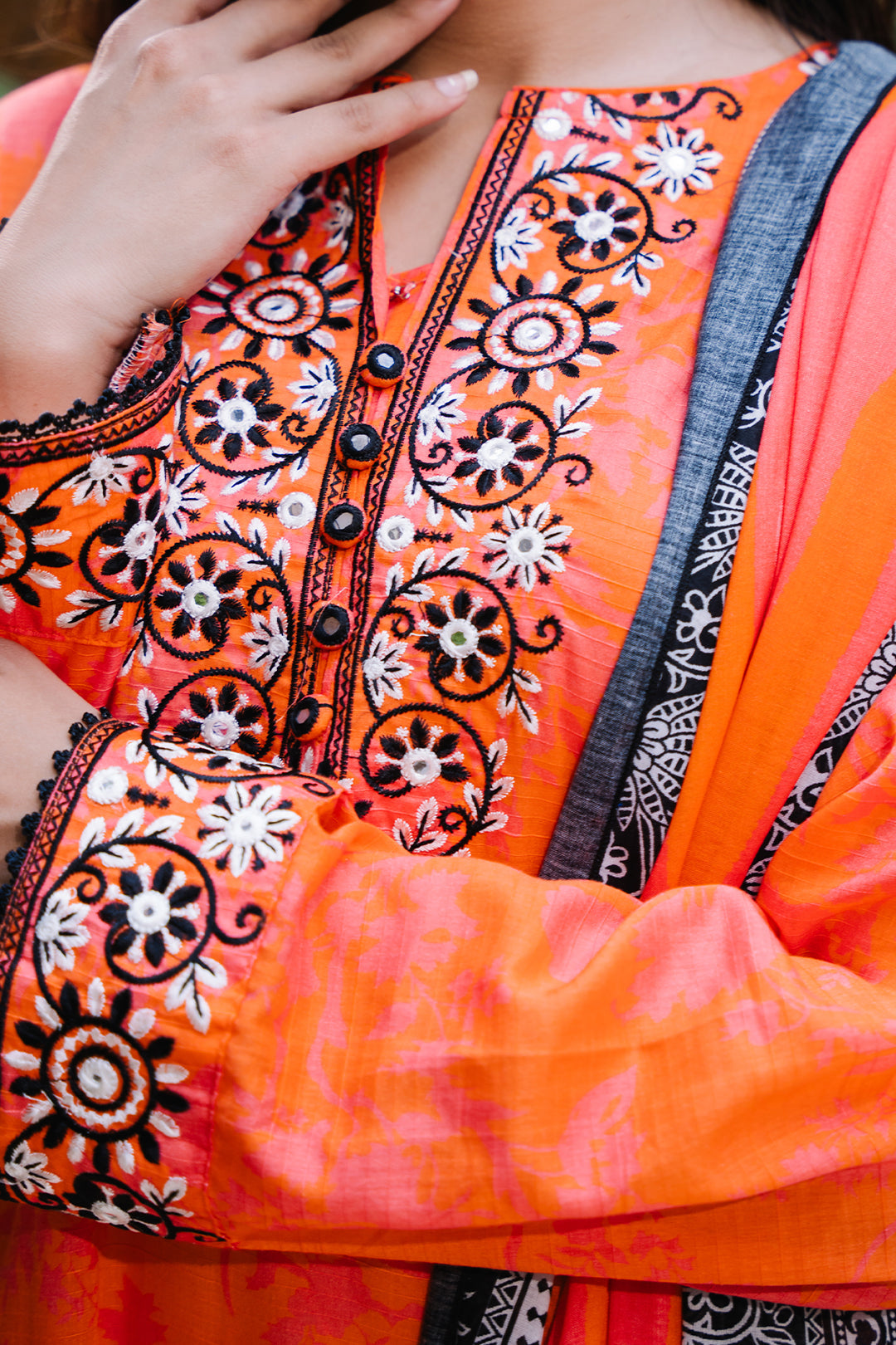 Zellbury | Summer Pret | Embroidered Kurta Dupatta - 2077 - House Of Hania