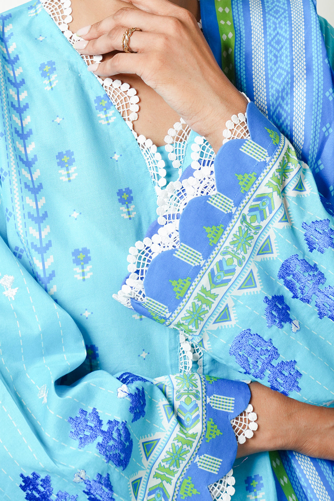 Zellbury | Unstitched 2 Piece Cambric | Embroidered Shirt Dupatta - 0028 - House Of Hania
