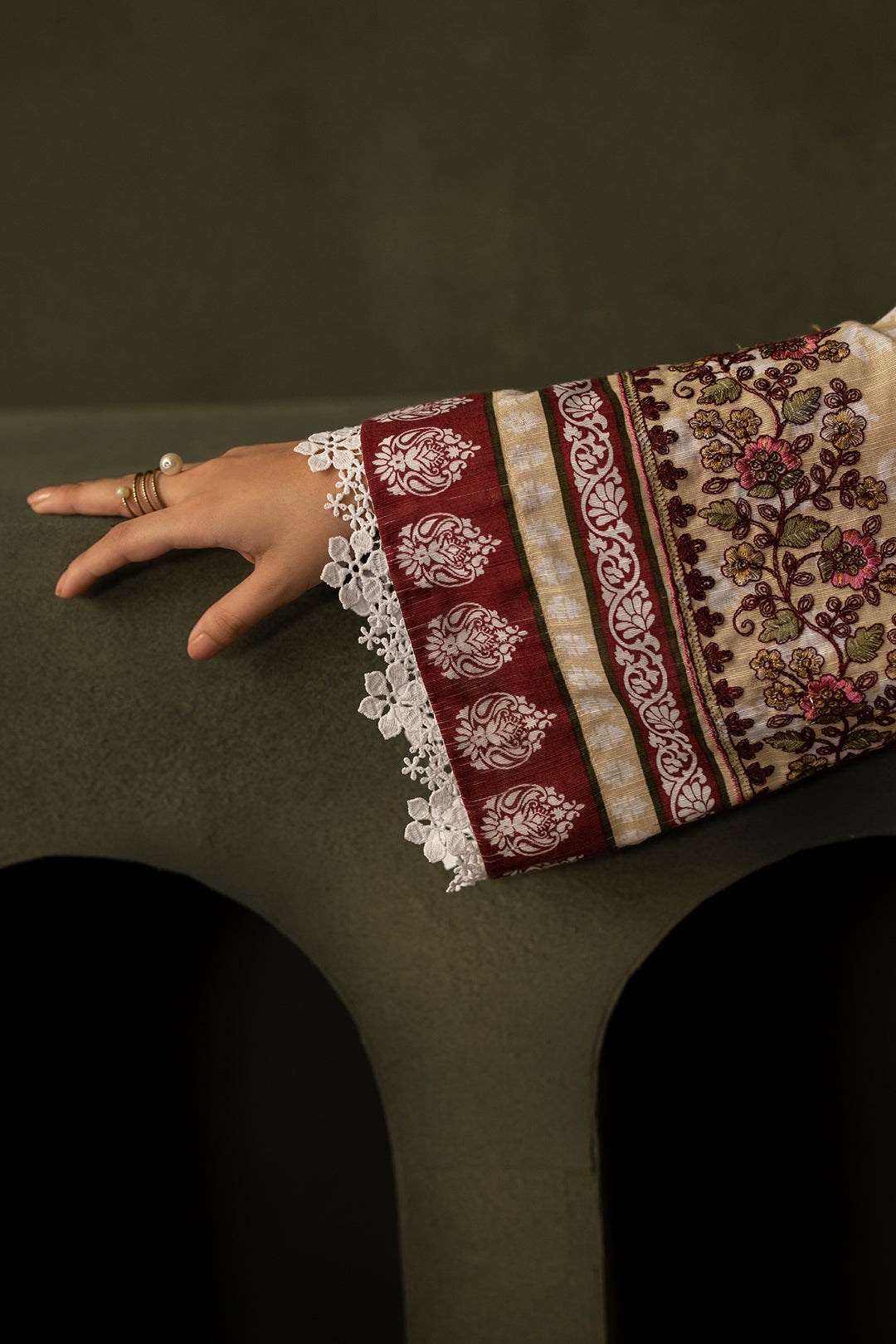 Zellbury | Unstitched 2 Piece Khaddar | Embroidered Shirt Dupatta - 0171 - House Of Hania