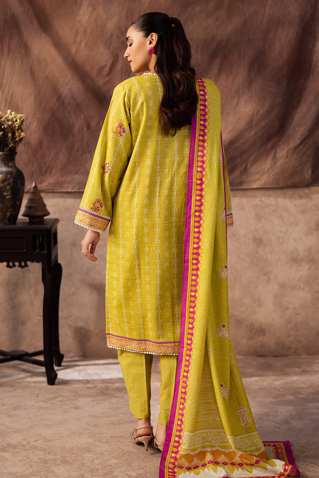 Zellbury | Unstitched 2 Piece Khaddar | Embroidered Shirt Dupatta - 0174 - House Of Hania