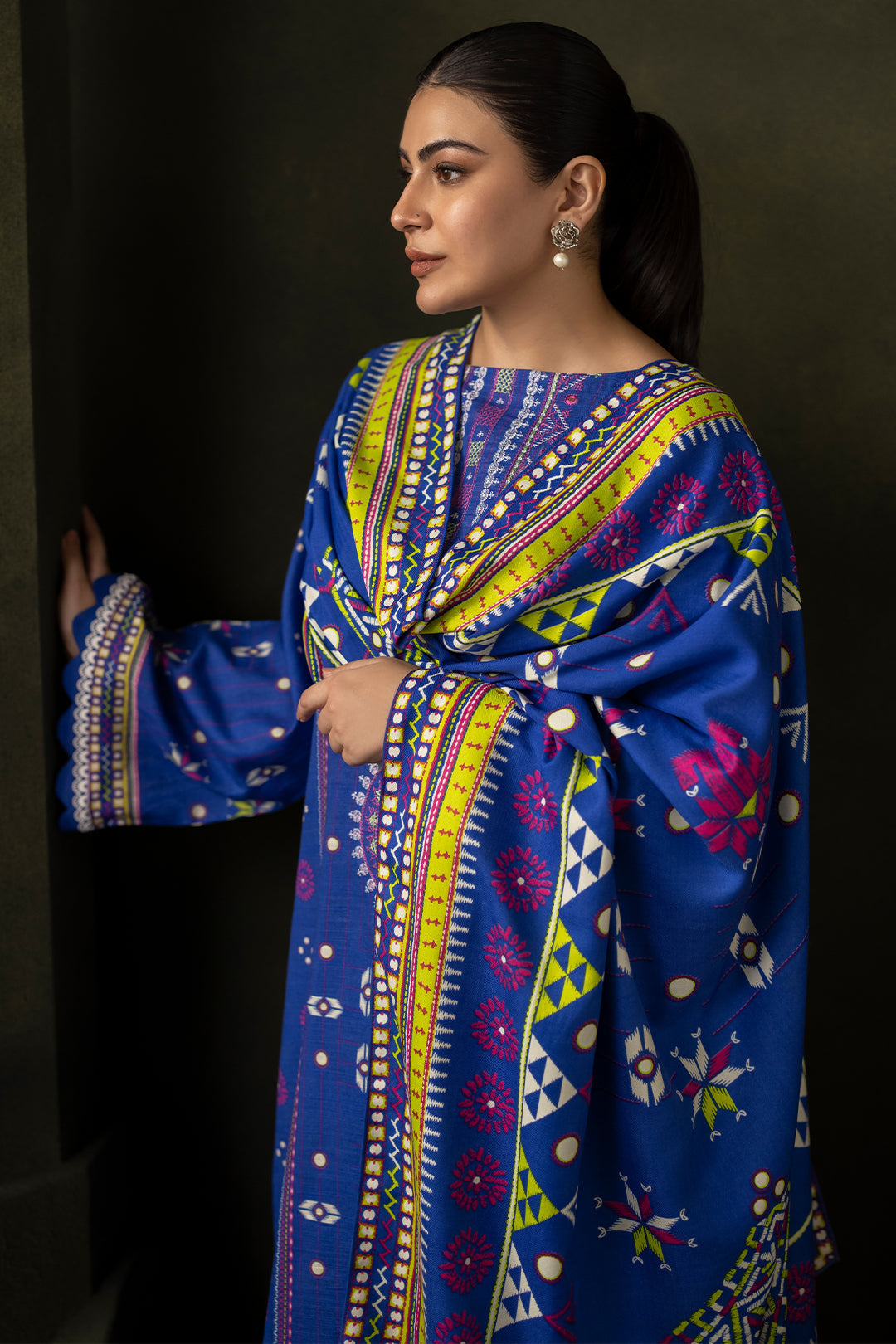Zellbury | Unstitched 2 Piece Khaddar | Embroidered Shirt Dupatta - 0180 - House Of Hania