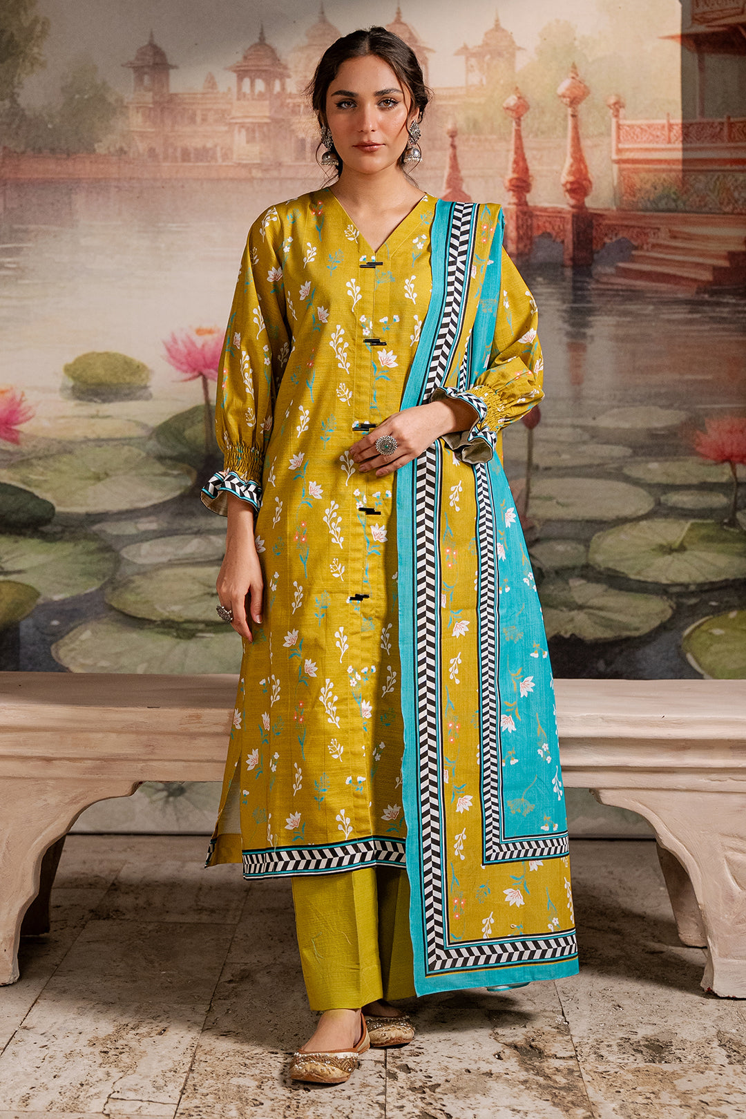 Zellbury | Unstitched 2 Piece Khaddar | Shirt Dupatta - 0423 - House Of Hania