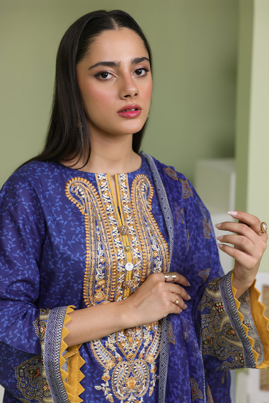 Zellbury | Unstitched 2 Piece Lawn | Embroidered Shirt Dupatta - 1688 - House Of Hania