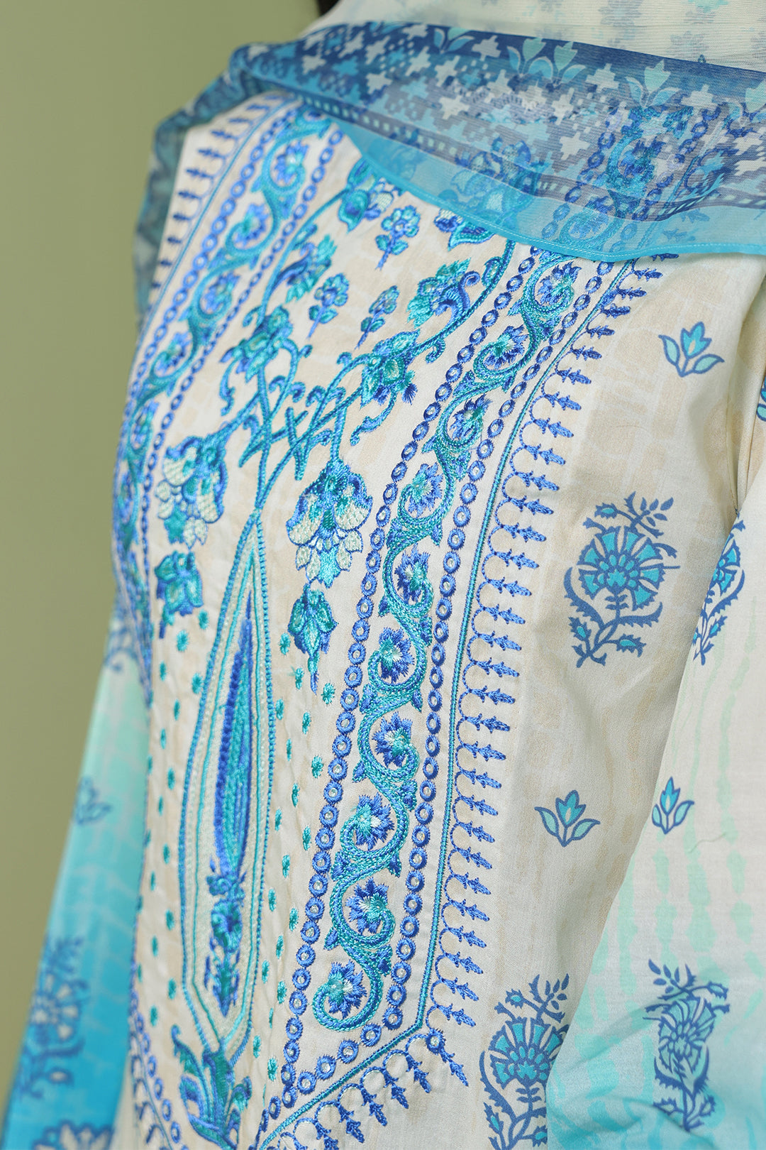 Zellbury | Unstitched 2 Piece Lawn | Embroidered Shirt Dupatta - 1694 - House Of Hania
