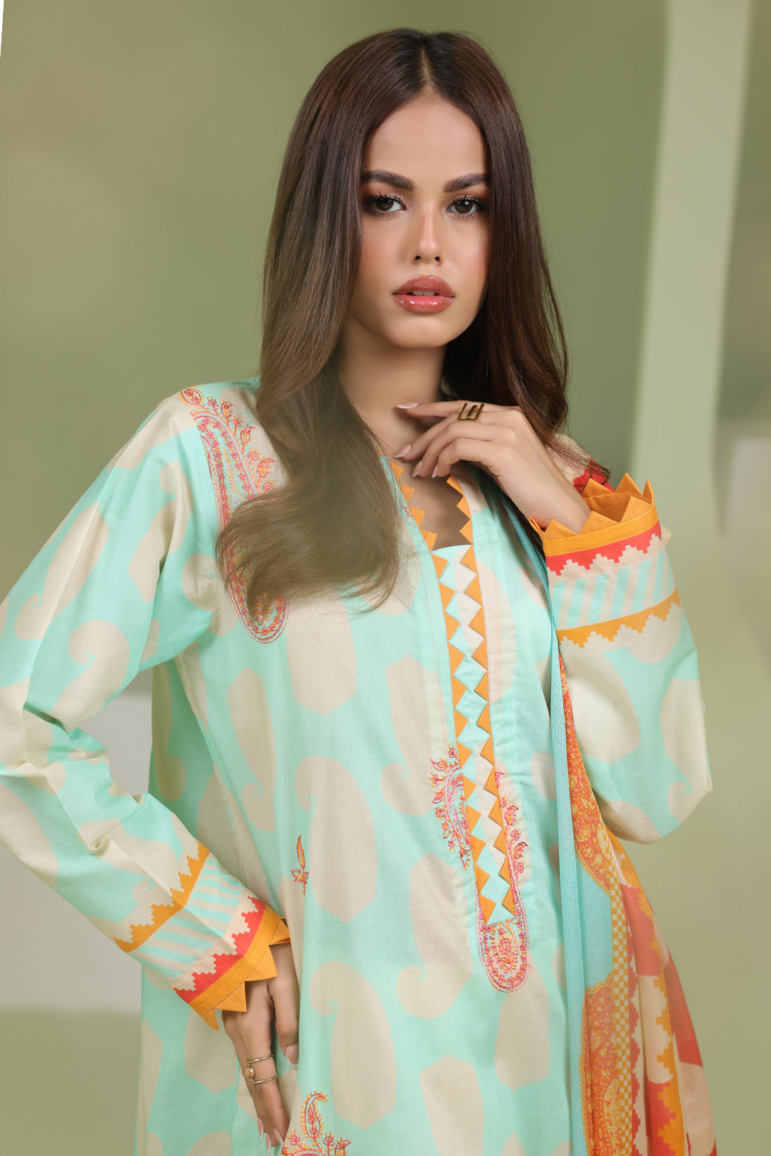 Zellbury | Unstitched 2 Piece Lawn | Embroidered Shirt Dupatta - 1716 - House Of Hania