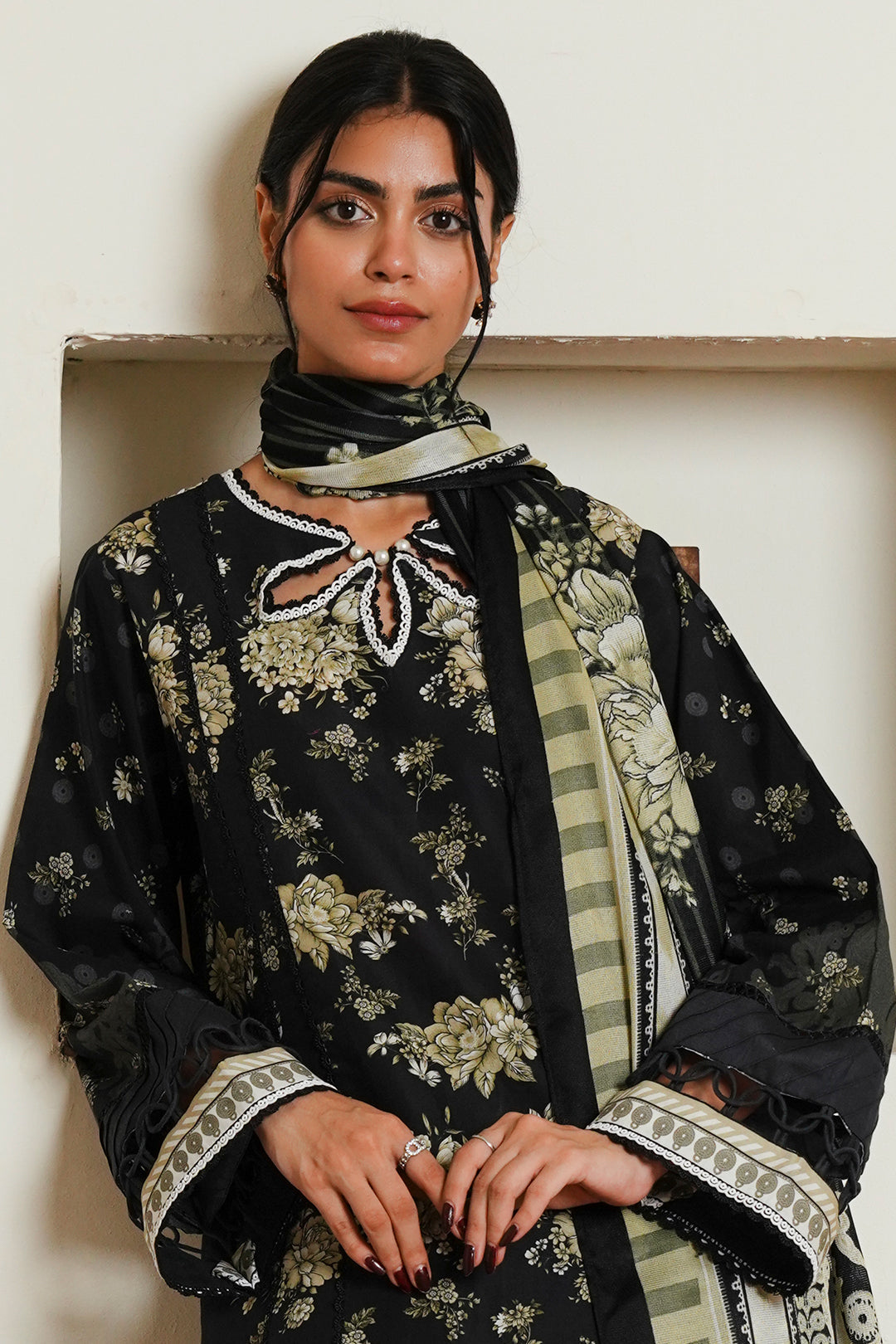 Zellbury | Unstitched 3 Piece Cambric | Shirt Shalwar Dupatta - 0036 - House Of Hania