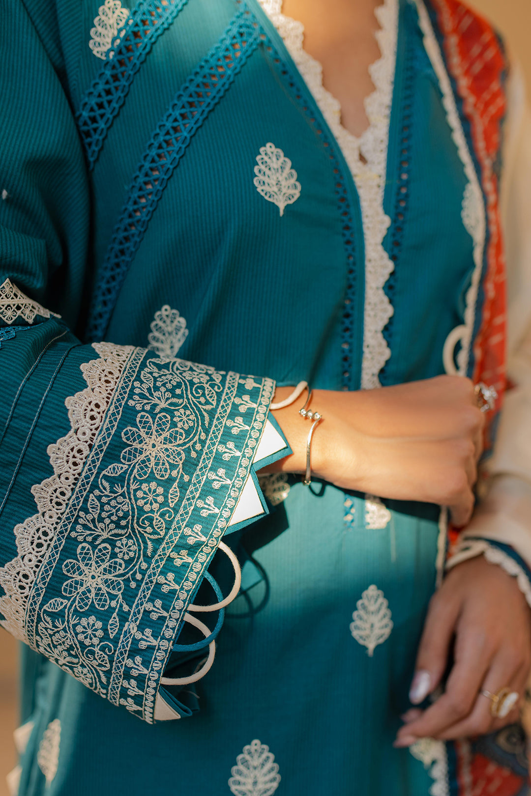 Zellbury | Unstitched 3 Piece Chikankari | Embroidered Shirt Shalwar Dupatta - 0705 - House Of Hania