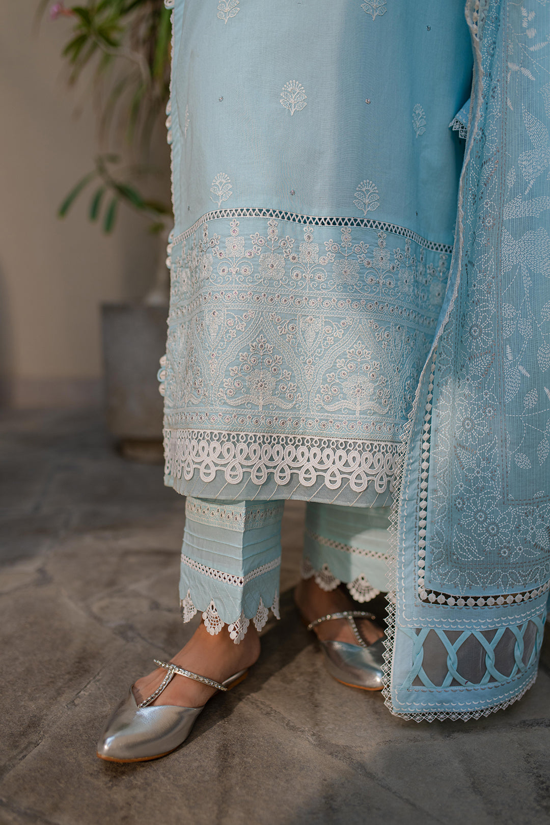 Zellbury | Unstitched 3 Piece Chikankari | Embroidered Shirt Shalwar Dupatta - 0709 - House Of Hania