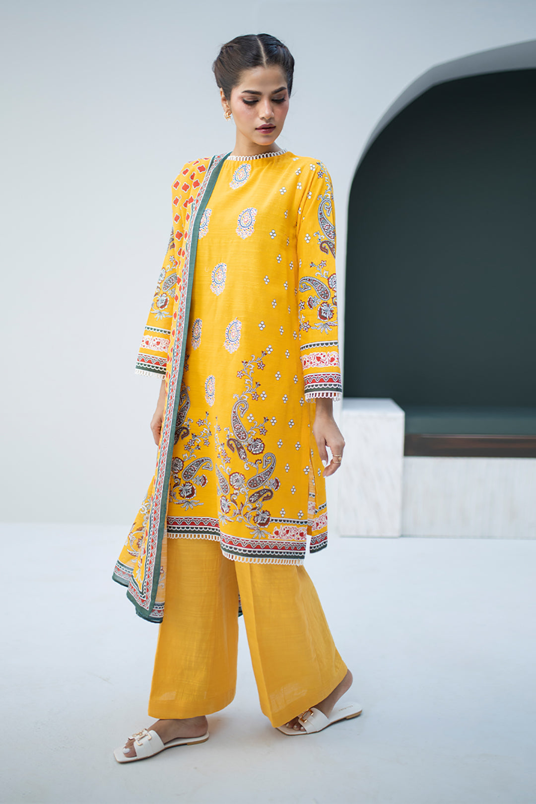 Zellbury | Unstitched 3 Piece Khaddar | Embroidered Shirt Dupatta - 0799 - House Of Hania