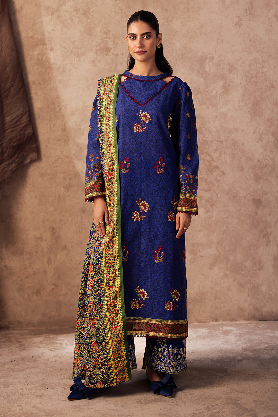 Zellbury | Unstitched 3 Piece Khaddar | Embroidered Shirt Shalwar Dupatta - 0221 - House Of Hania