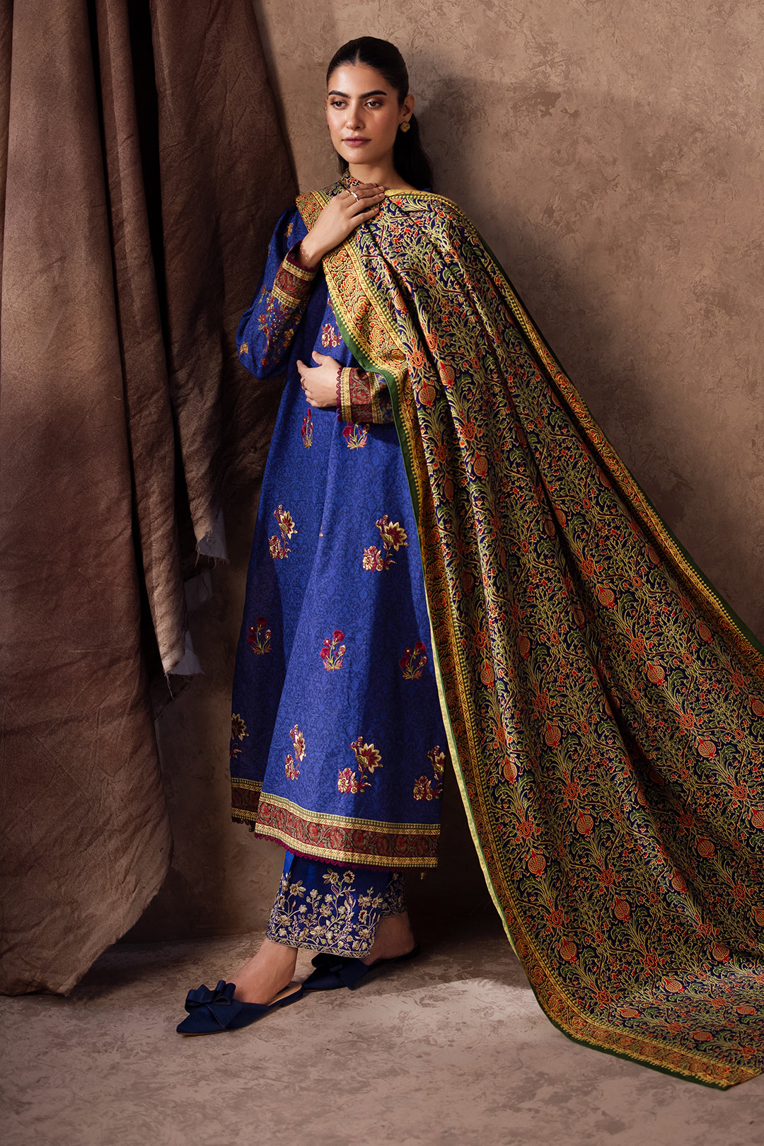 Zellbury | Unstitched 3 Piece Khaddar | Embroidered Shirt Shalwar Dupatta - 0221 - House Of Hania