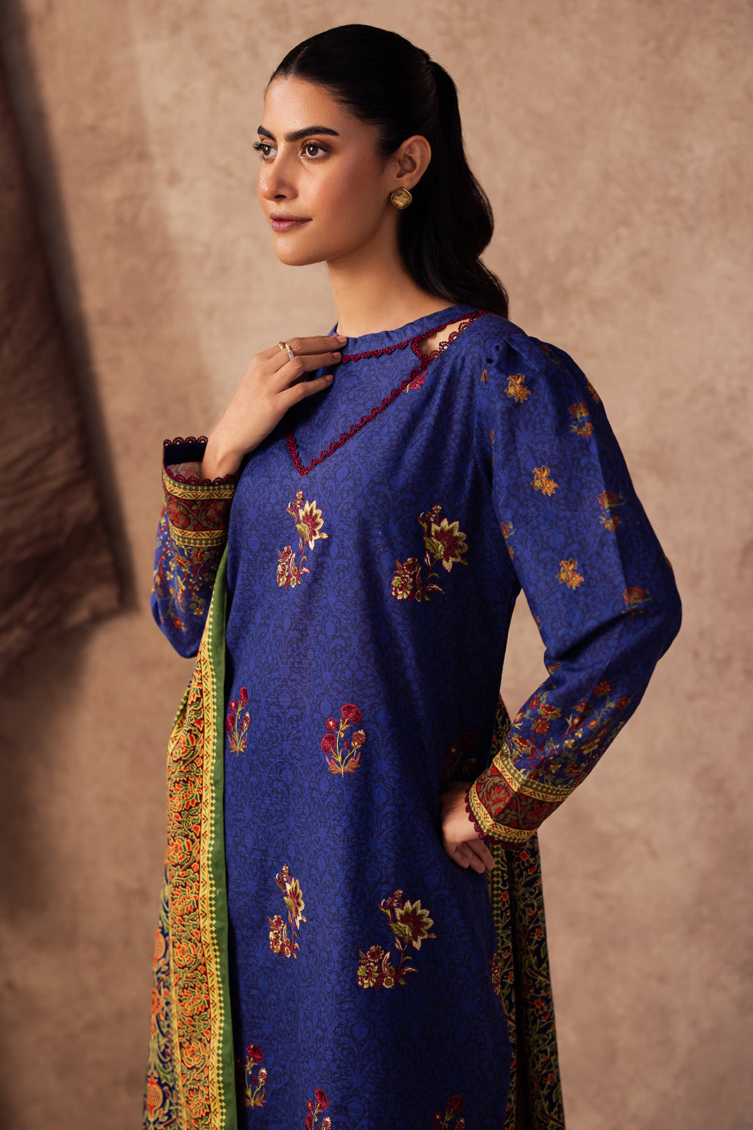 Zellbury | Unstitched 3 Piece Khaddar | Embroidered Shirt Shalwar Dupatta - 0221 - House Of Hania