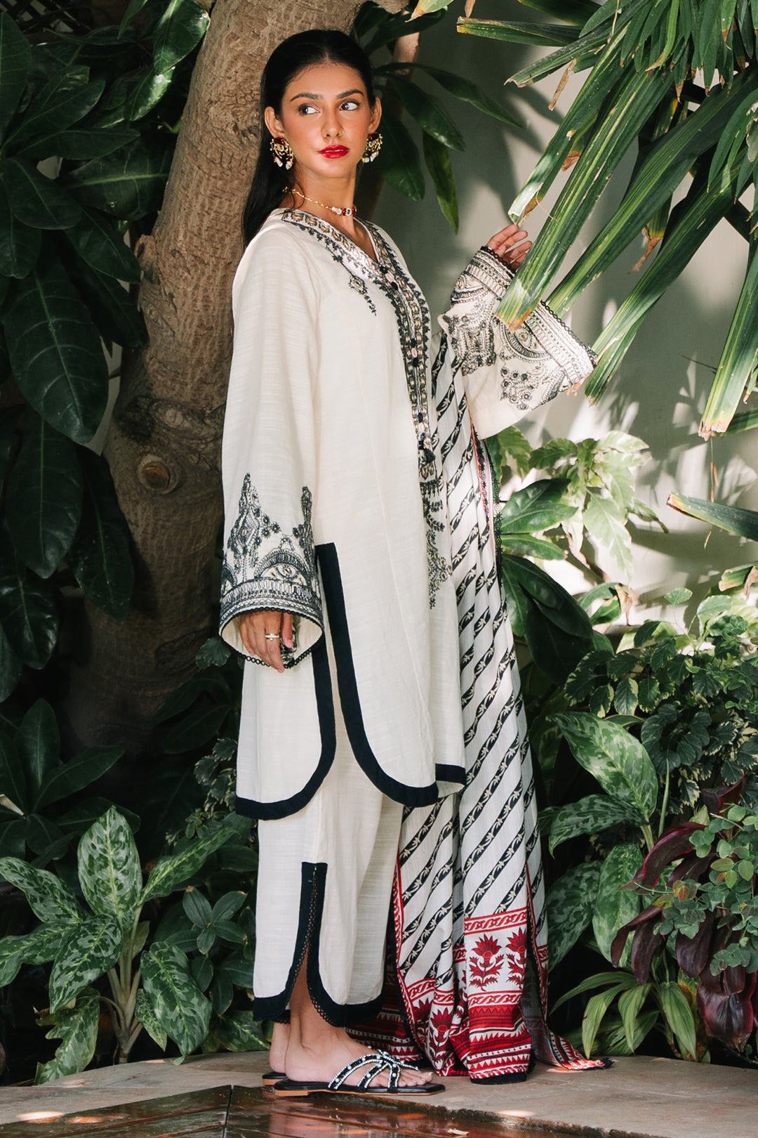 Zellbury | Unstitched 3 Piece Khaddar | Embroidered Shirt Shalwar Dupatta - 0239 - House Of Hania