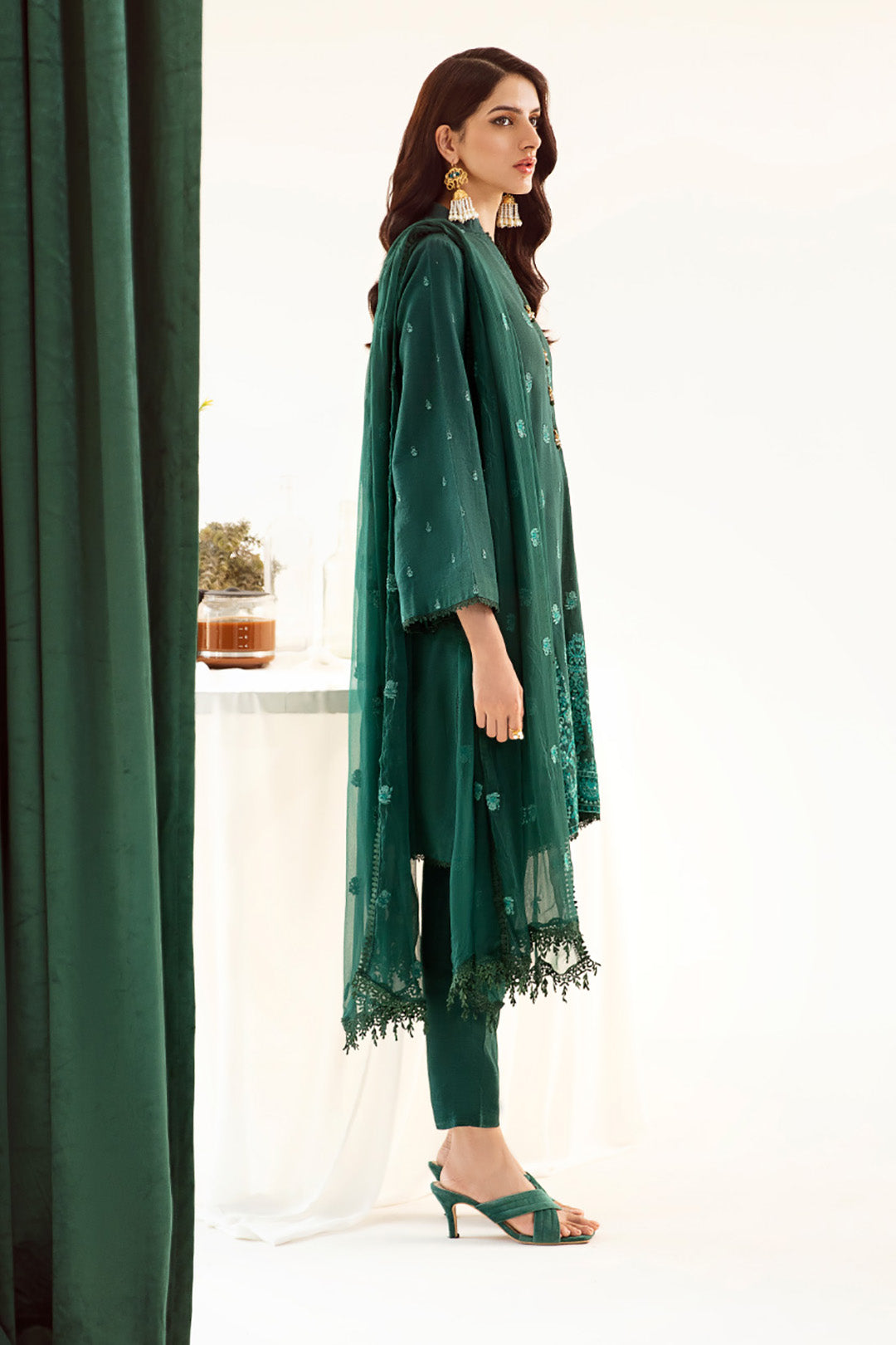 Zellbury | Unstitched 3 Piece Khaddar | Embroidered Shirt Shalwar Dupatta - 0302 - House Of Hania