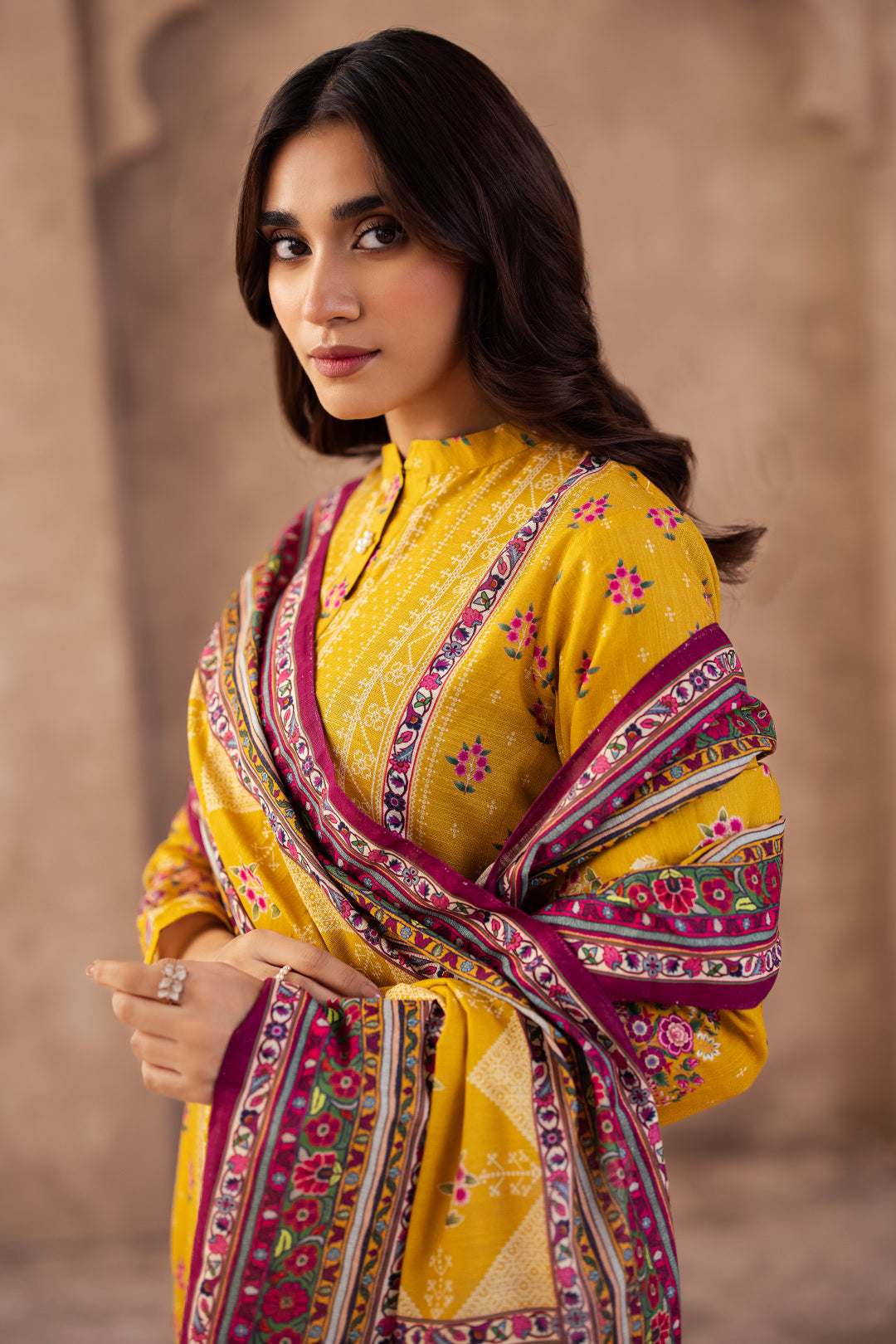 Zellbury | Unstitched 3 Piece Khaddar | Shirt Shalwar Dupatta - 0186 - House Of Hania