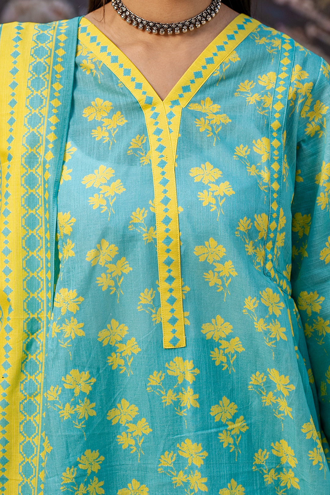 Zellbury | Unstitched 3 Piece Khaddar | Shirt Shalwar Dupatta - 0370 - House Of Hania