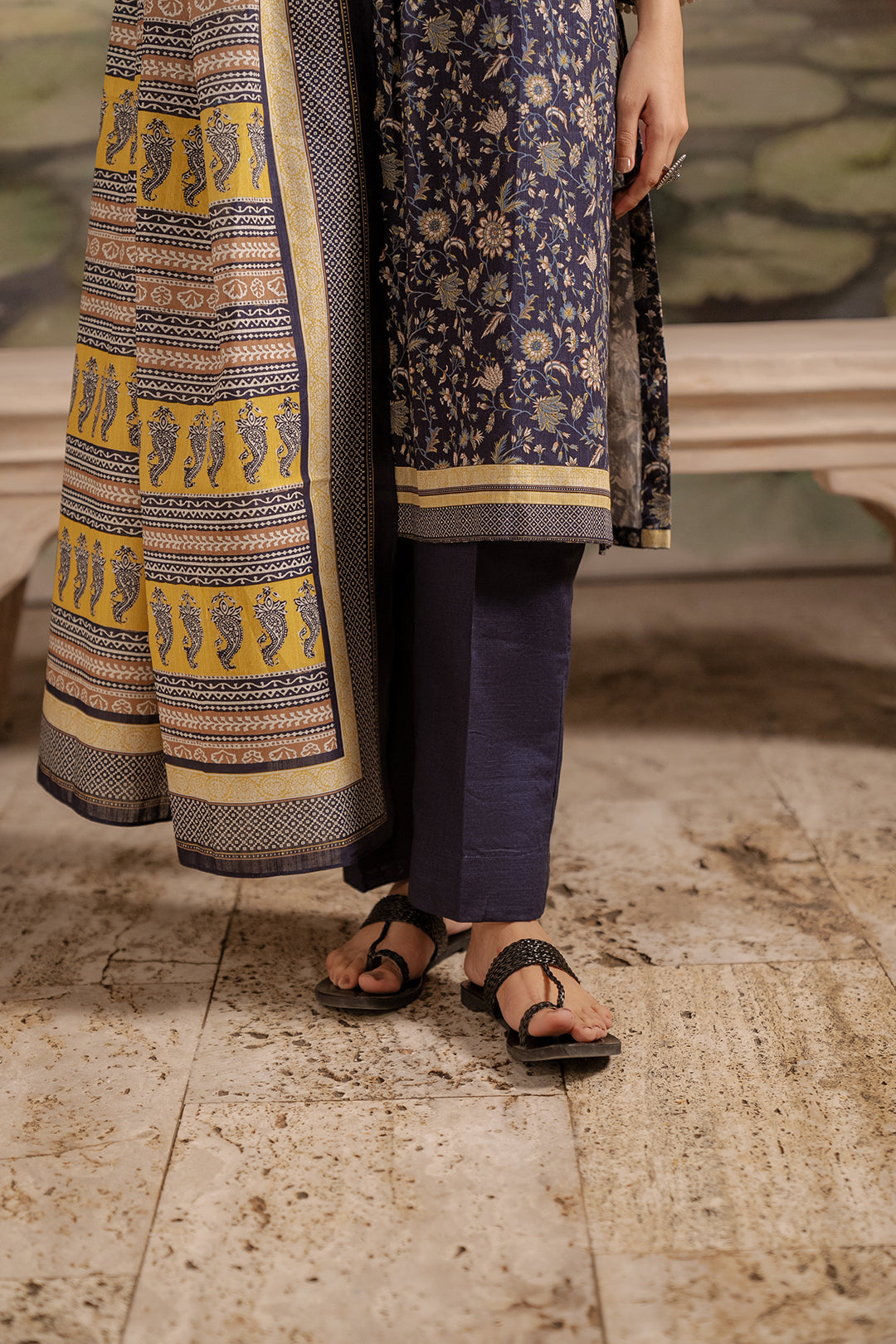 Zellbury | Unstitched 3 Piece Khaddar | Shirt Shalwar Dupatta - 0449 - House Of Hania