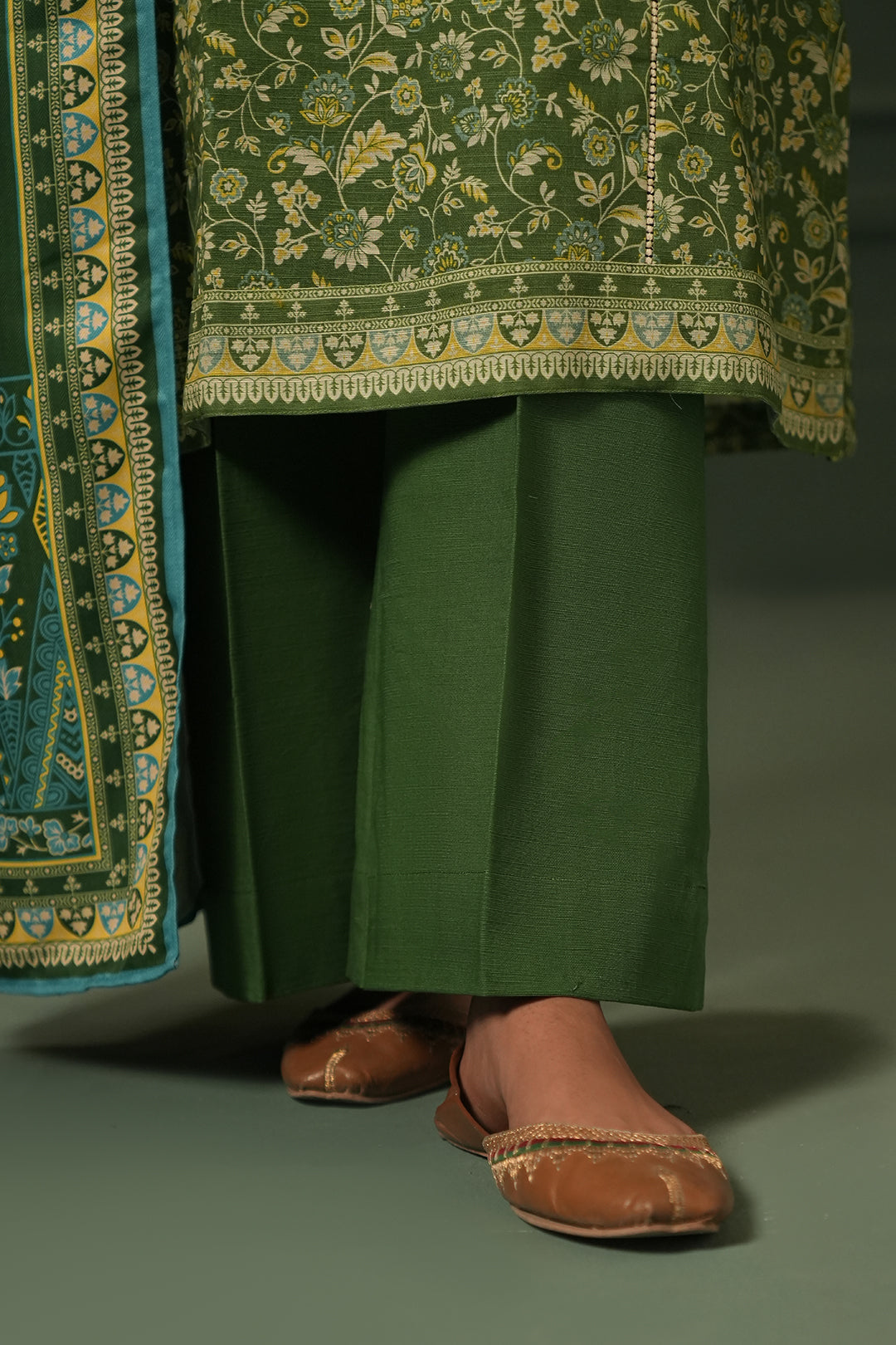 Zellbury | Unstitched 3 Piece Khaddar | Shirt Shalwar Shawl - 0384 - House Of Hania