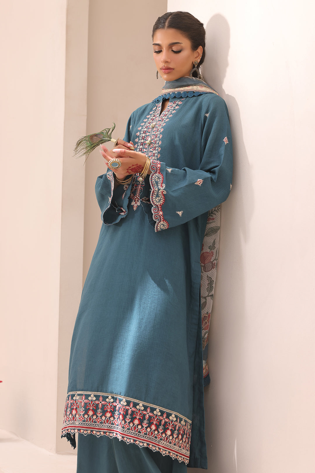 Zellbury | Unstitched 3 Piece Lawn | Embroidered Shirt Shalwar Dupatta - 1549 - House Of Hania