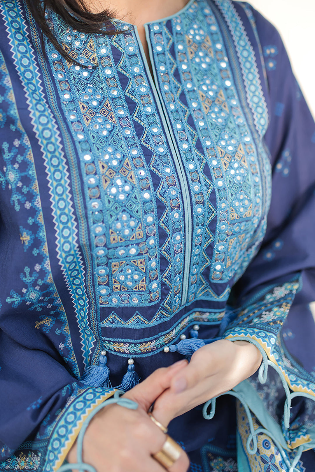 Zellbury | Unstitched 3 Piece Lawn | Embroidered Shirt Shalwar Dupatta - 1681 - House Of Hania