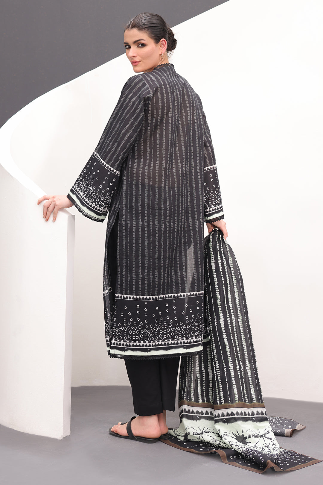 Zellbury | Unstitched 3 Piece Lawn | Shirt Shalwar Dupatta - 1509 - House Of Hania