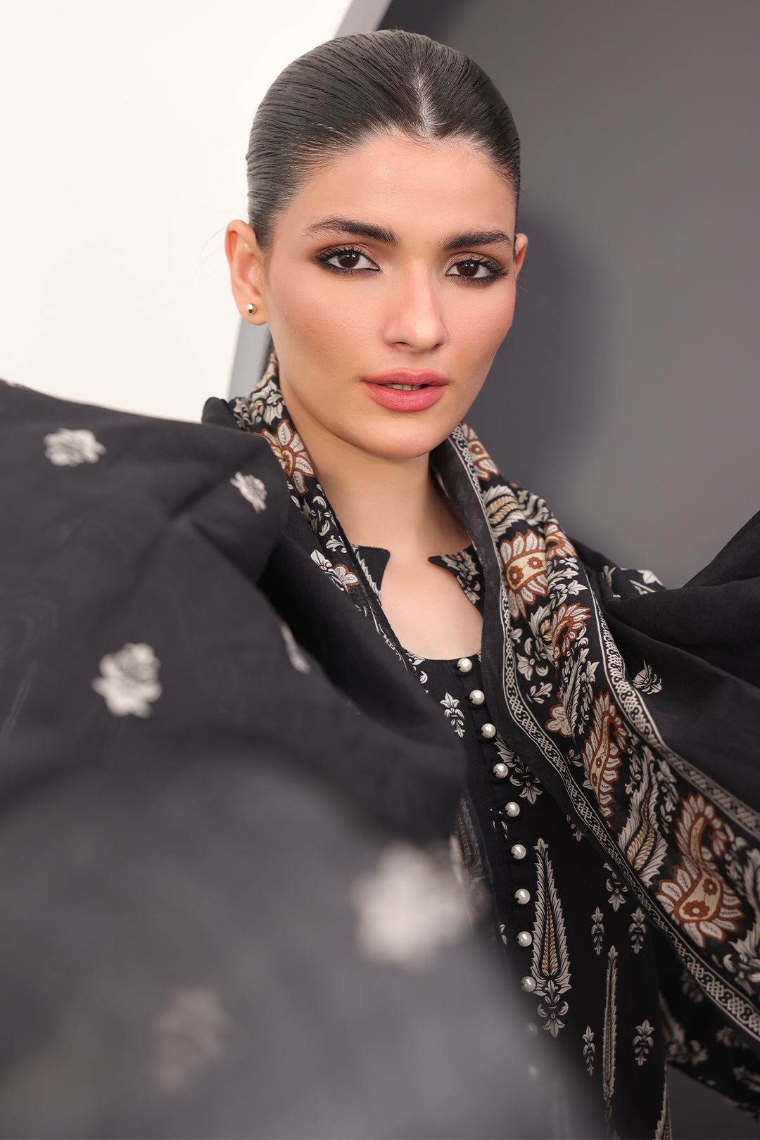 Zellbury | Unstitched 3 Piece Lawn | Shirt Shalwar Dupatta - 1517 - House Of Hania