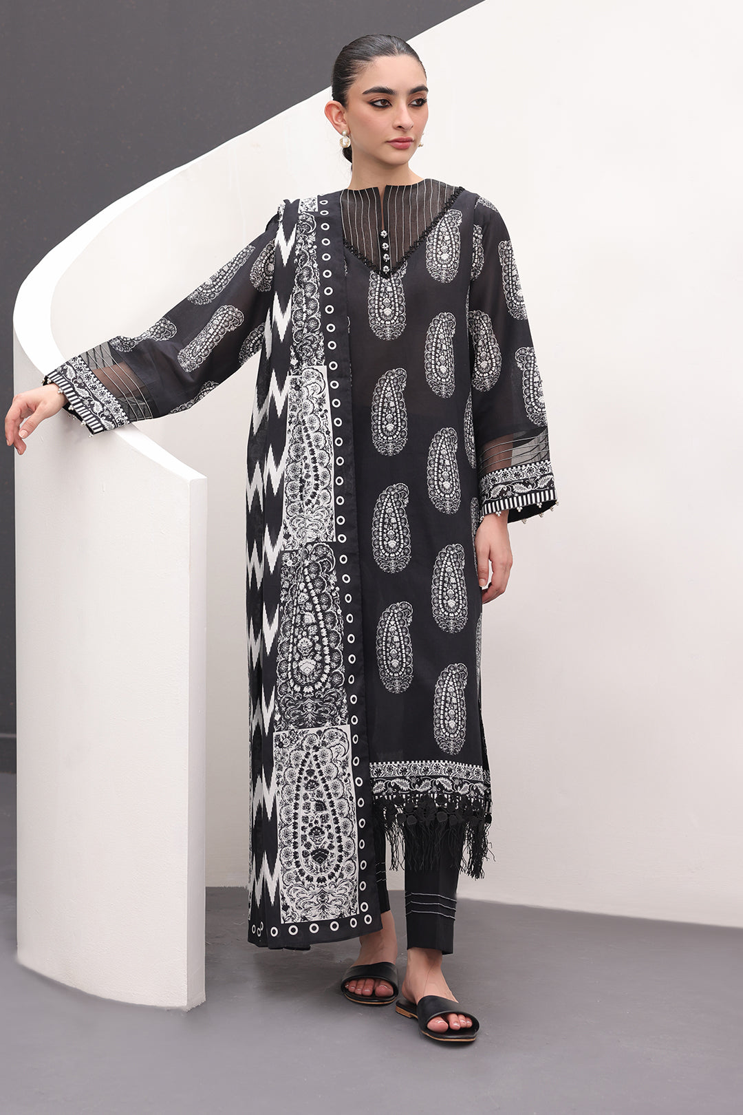 Zellbury | Unstitched 3 Piece Lawn | Shirt Shalwar Dupatta - 1525 - House Of Hania