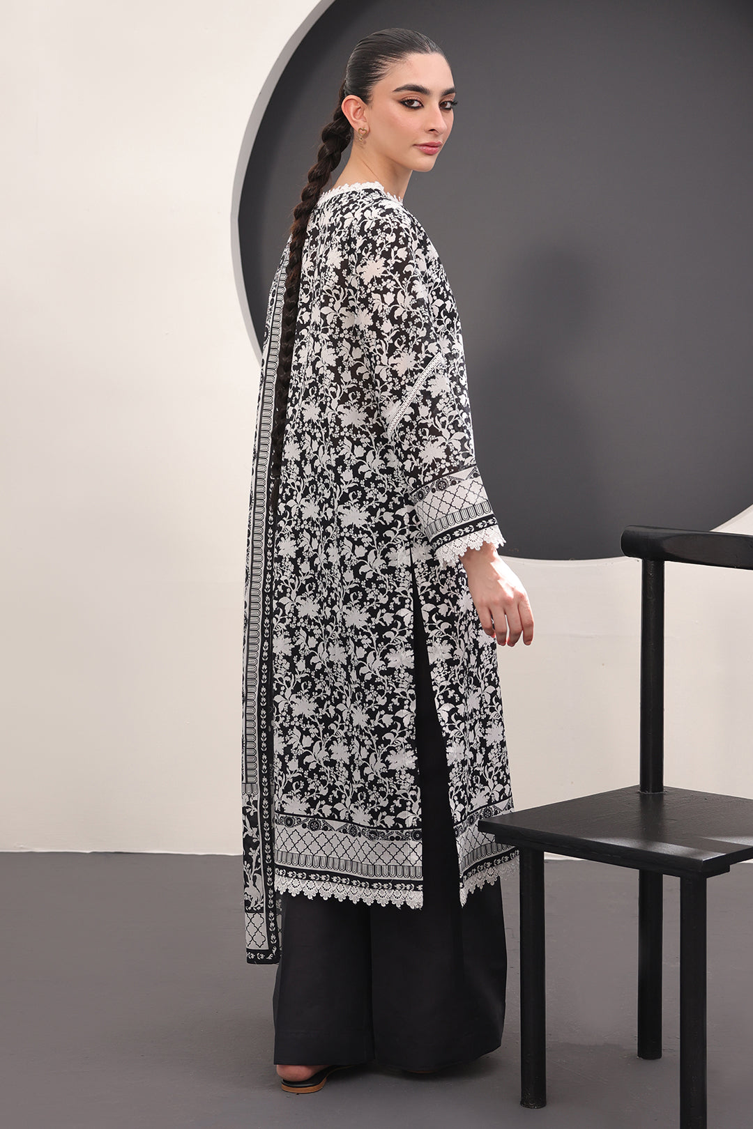 Zellbury | Unstitched 3 Piece Lawn | Shirt Shalwar Dupatta - 1526 - House Of Hania