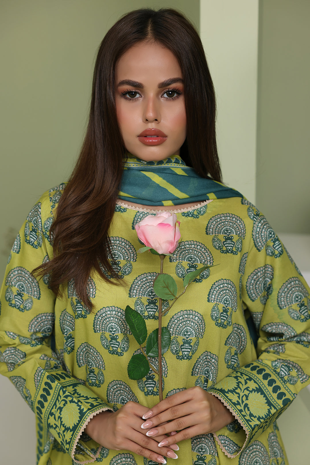 Zellbury | Unstitched 3 Piece Lawn | Shirt Shalwar Dupatta - 1720 - House Of Hania