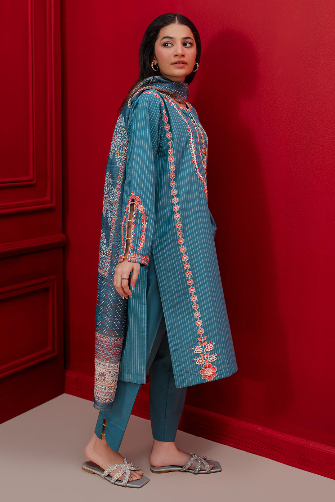 Zellbury | Winter Pret | Embroidered Kurta Dupatta Trouser - 1265 - House Of Hania
