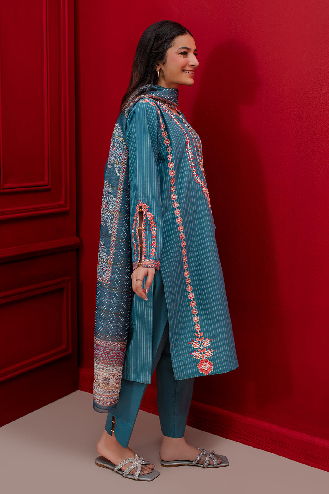 Zellbury | Winter Pret | Embroidered Kurta Dupatta Trouser - 1265 - House Of Hania