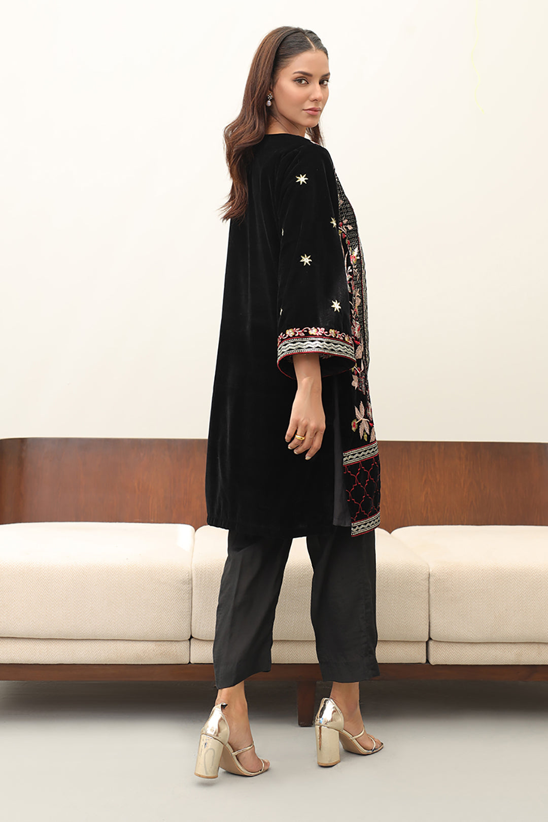 Zellbury | Winter Pret | Embroidered Kurta Trouser - 3273 - House Of Hania