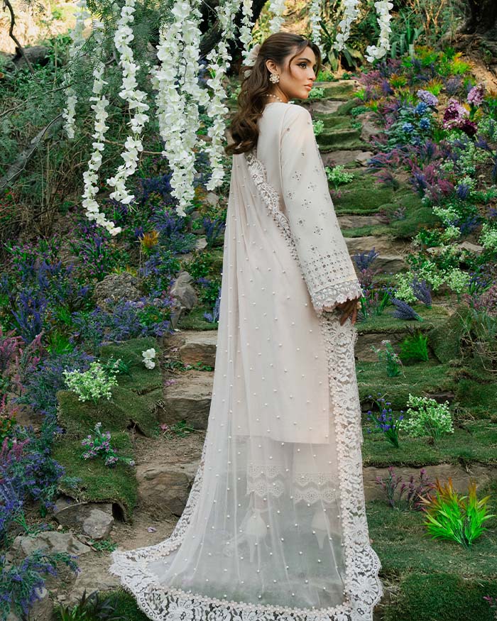 Zevk | Flora Festive Lawn | ASEEL - House Of Hania
