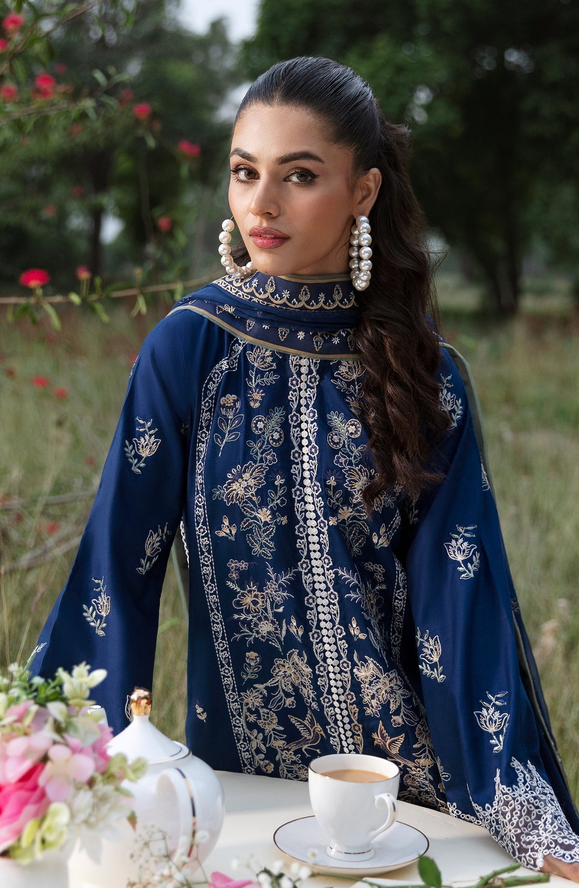 Zevk | Flora Festive Lawn | DAISY - House Of Hania