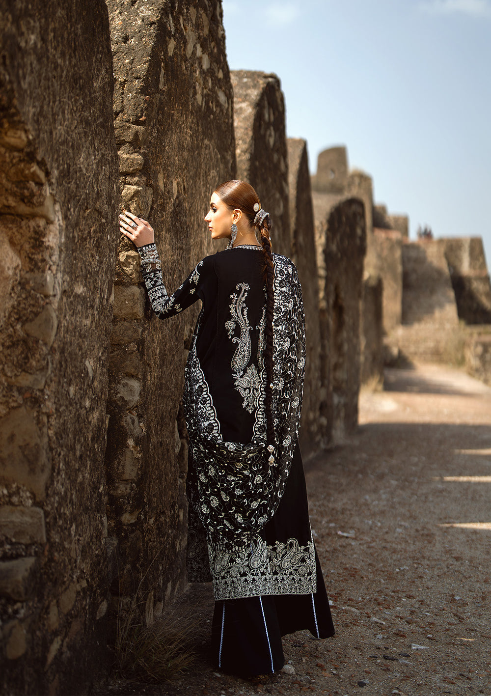 Aik Atelier | Pardes Lawn 24 | LOOK 08 - House Of Anaya