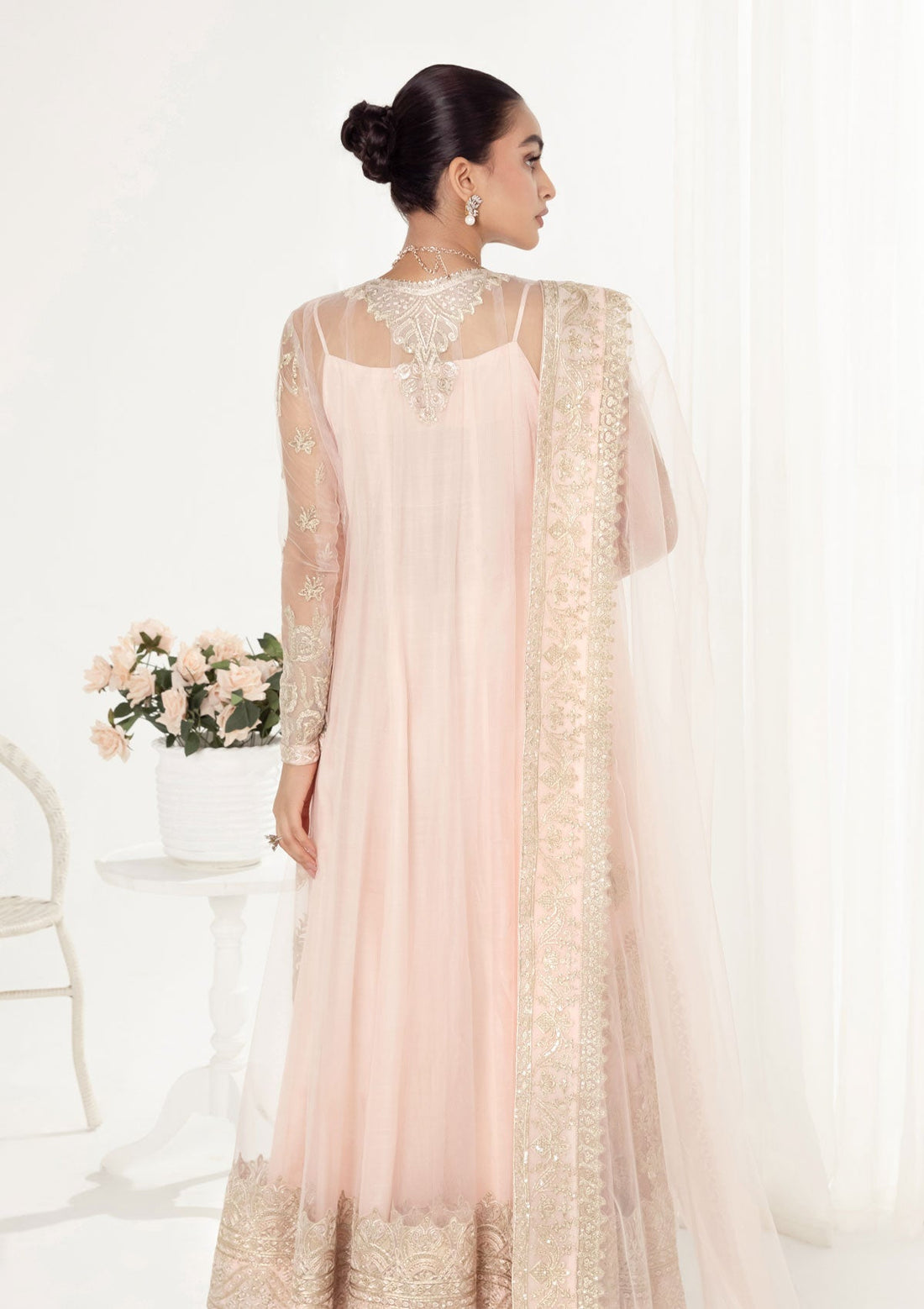 AIK-UNSTITCHED '22 VOL. 1 - LOOK 01 - Riwayat-e-khas