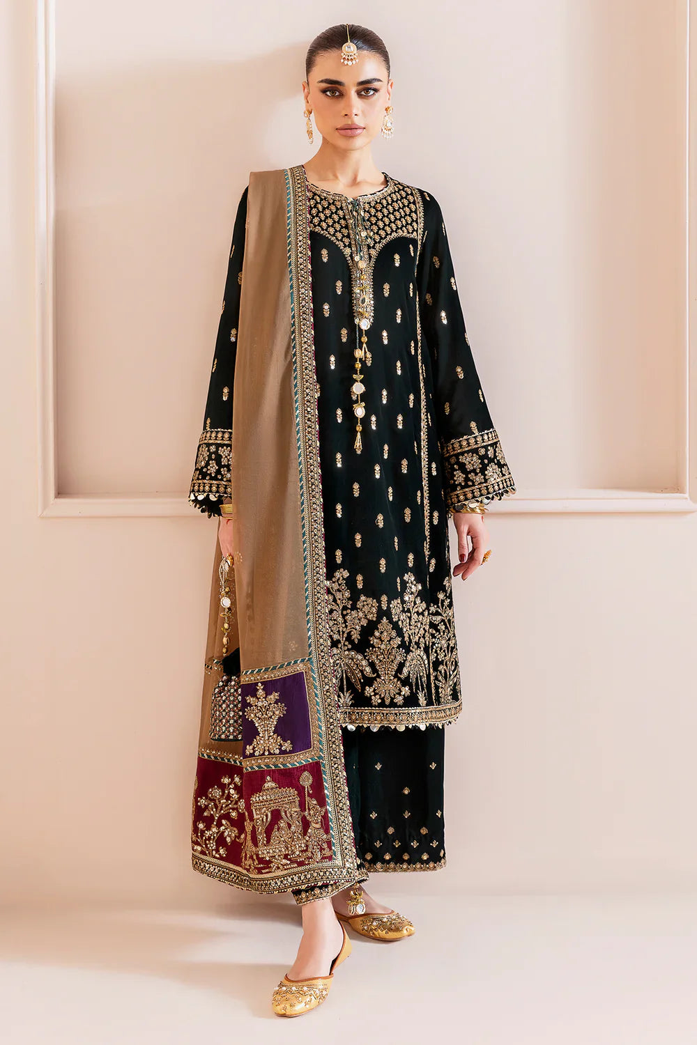 jazmin | Chandani Velvet Formals '25 | Embroidered Velvet Formal CVF D-01 - House Of Hania