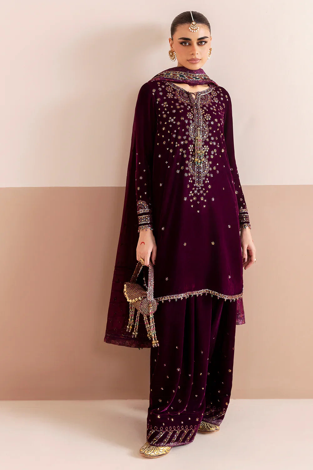 jazmin | Chandani Velvet Formals '25 | Embroidered Velvet Formal CVF D-05 - House Of Hania