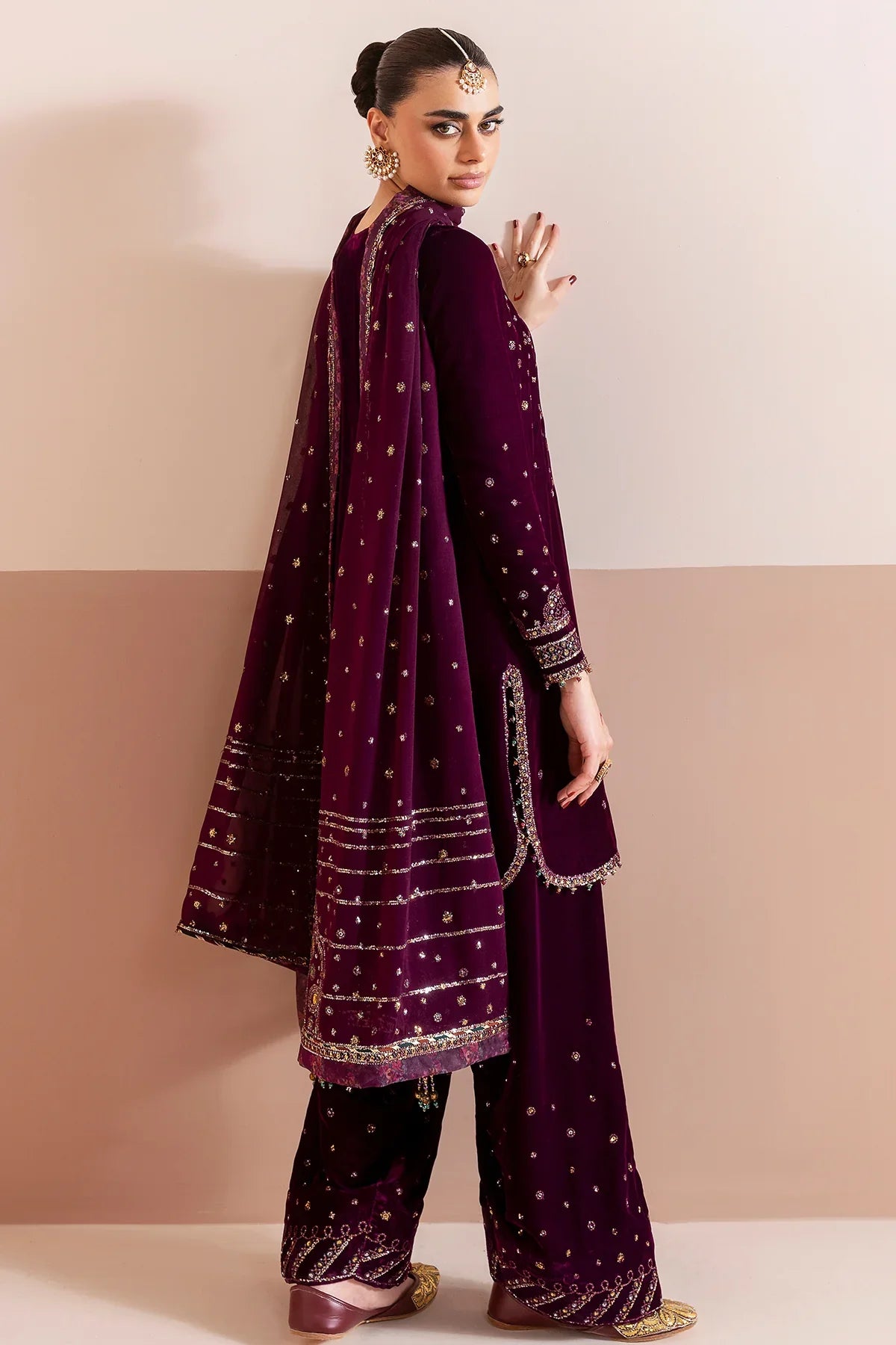 jazmin | Chandani Velvet Formals '25 | Embroidered Velvet Formal CVF D-05 - House Of Hania