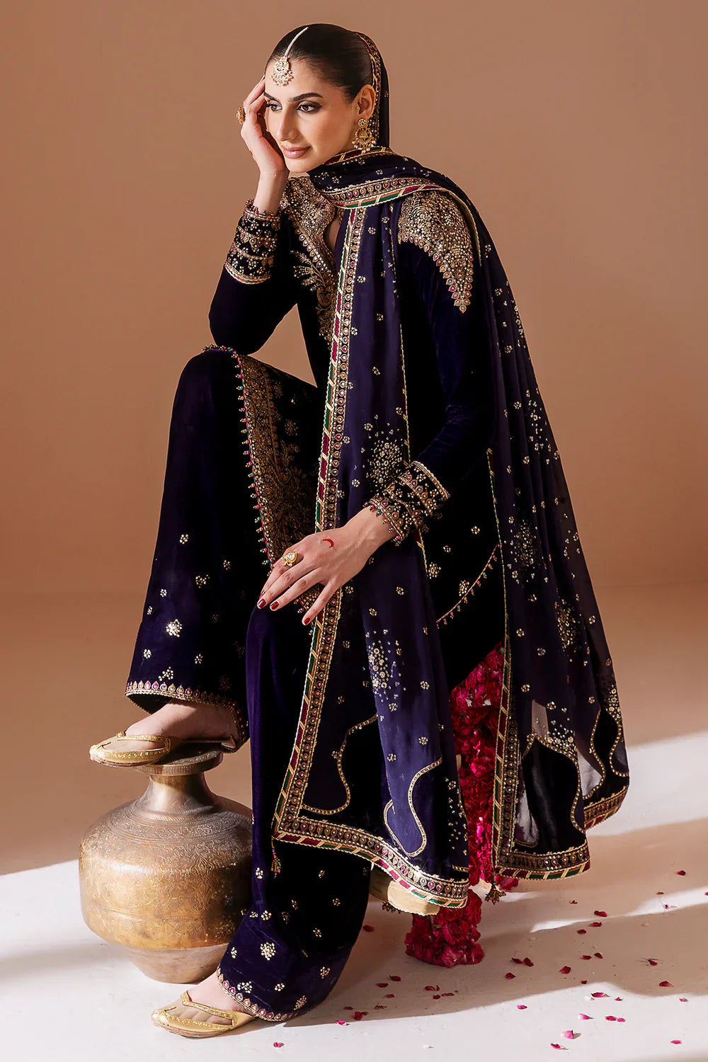 jazmin | Chandani Velvet Formals '25 | Embroidered Velvet Formal CVF D-08 - House Of Hania